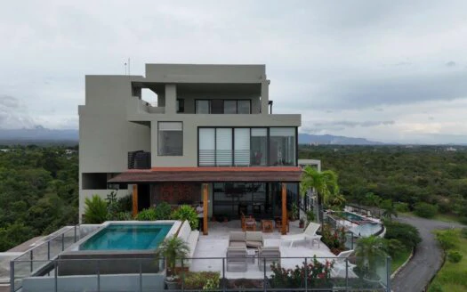 San Carlos Penth House Panama