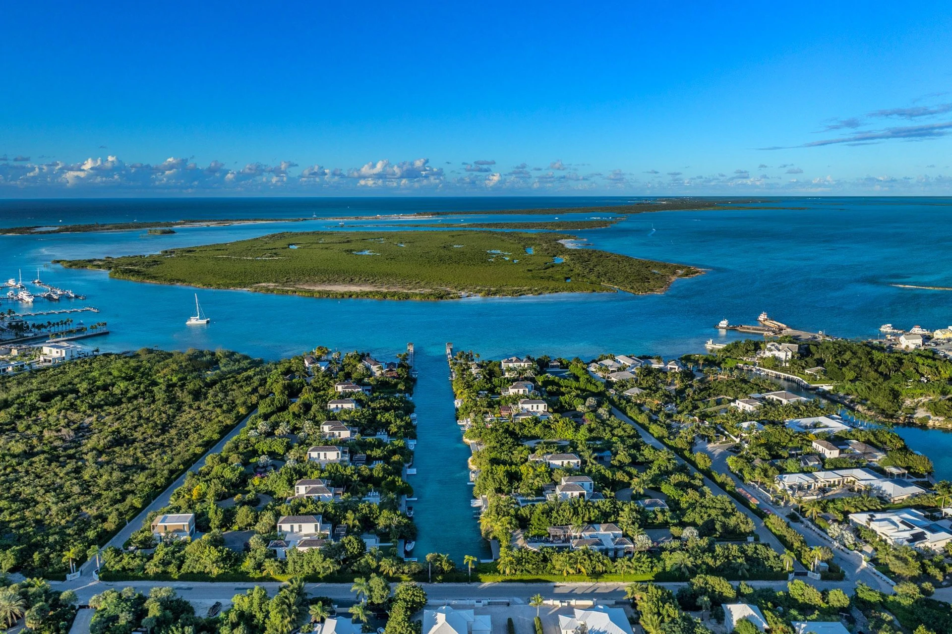 Villa 8 - Blue Cay Estate Canal Front - Gallery image 45