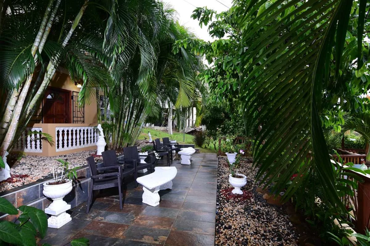 Rodney Cap Villa, Rodney Heights. - Gallery image 4