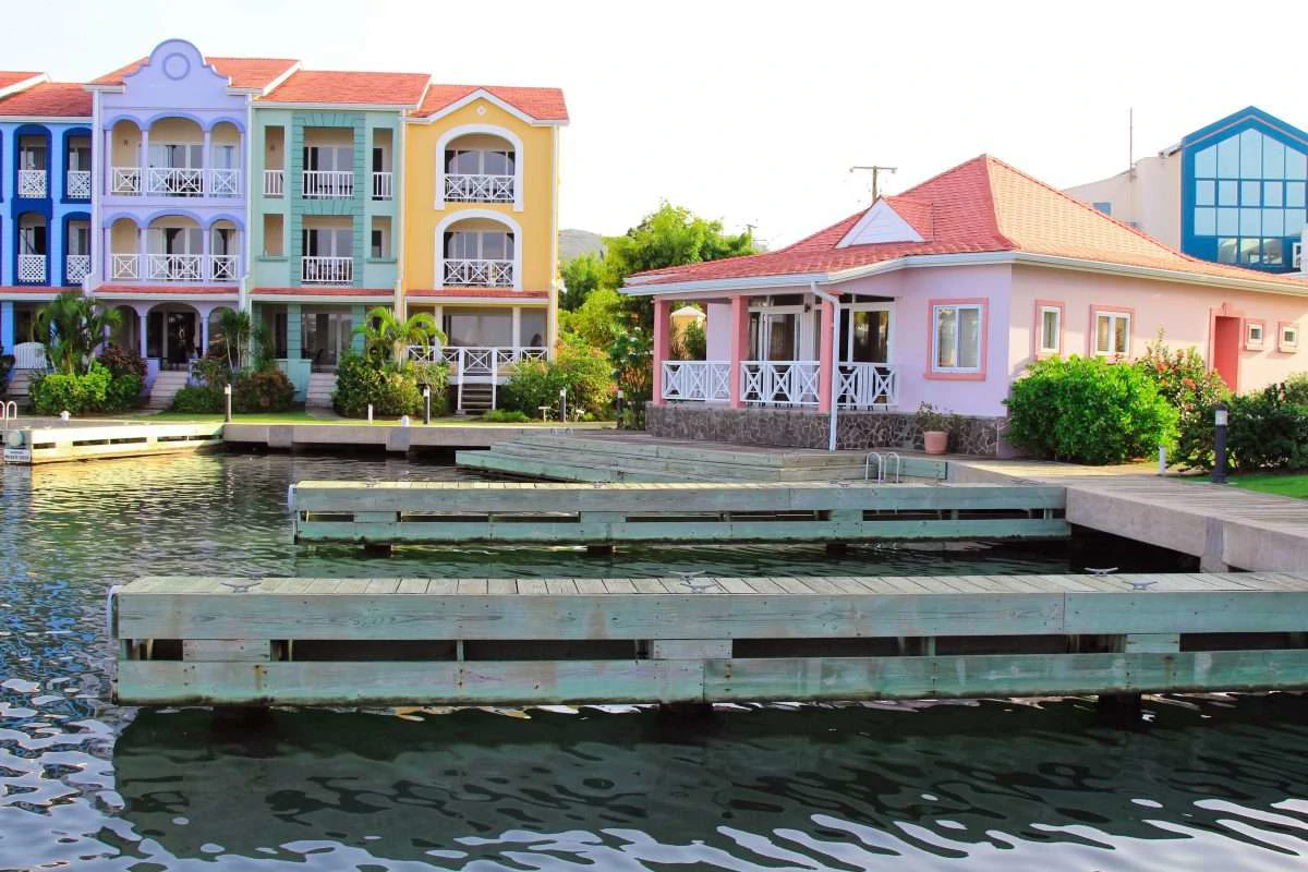 The Pink House, The Harbour, Rodney Bay. - Gallery image 14