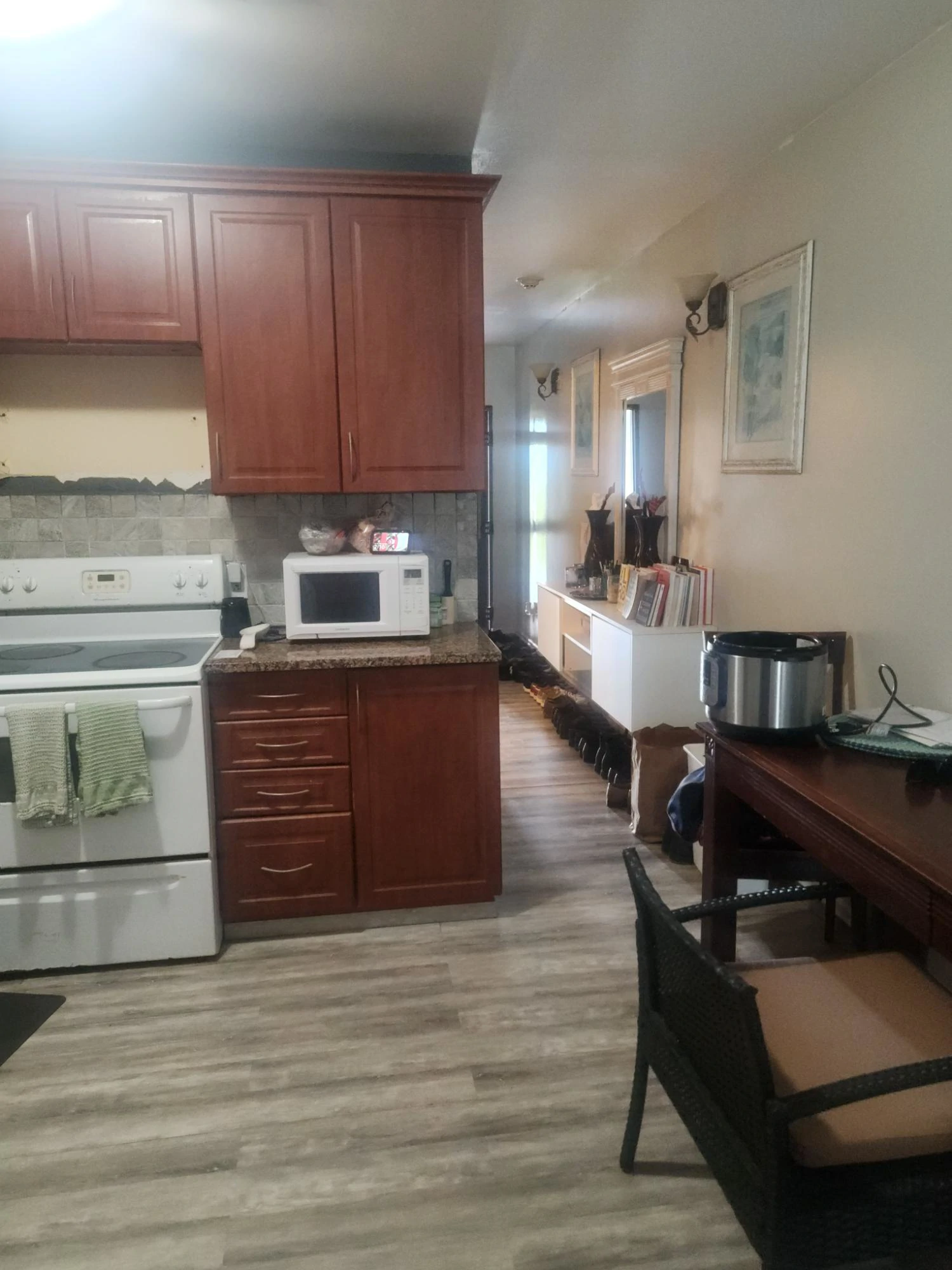 Queen Angel - Gallery image 5