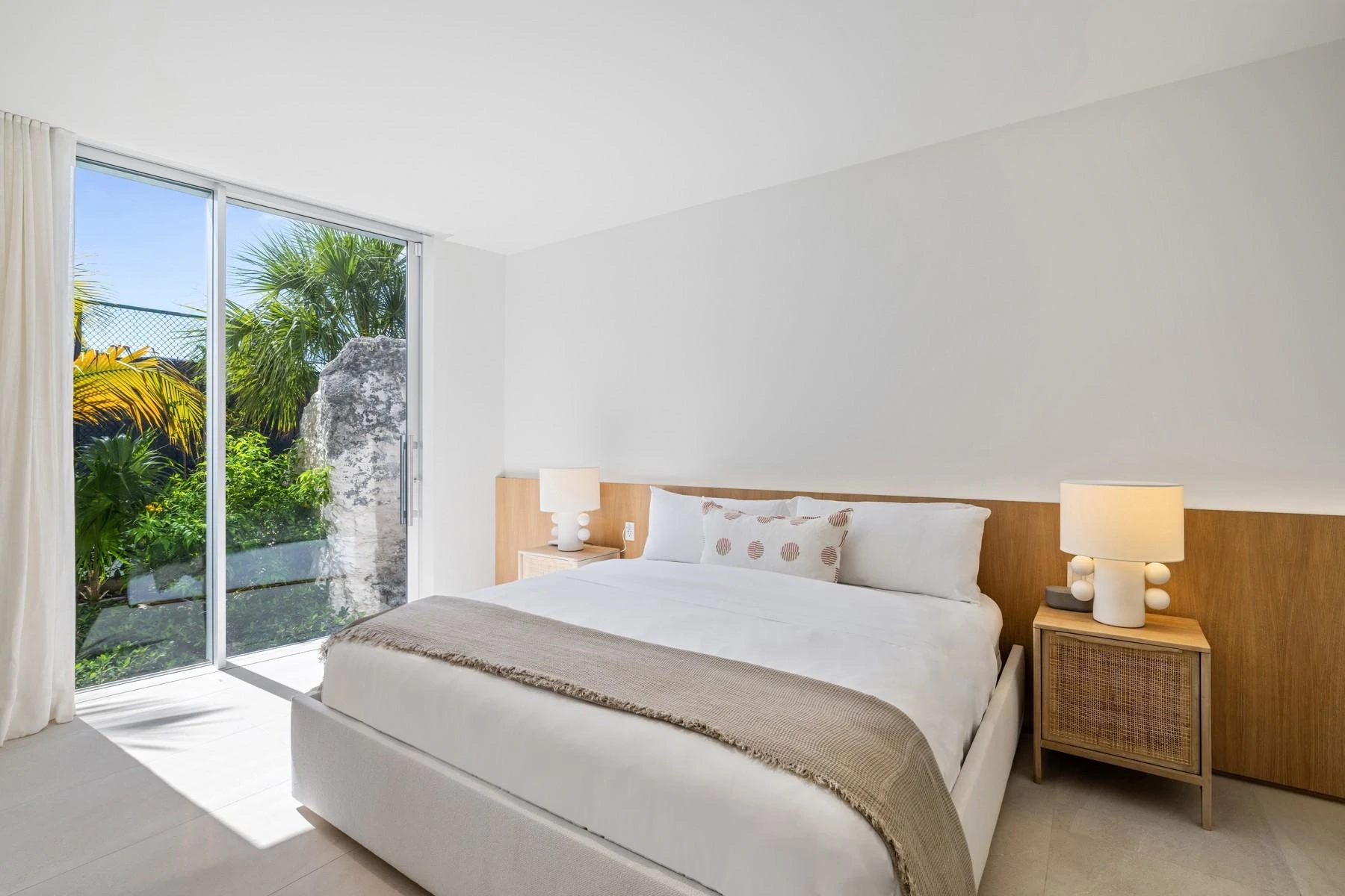 BEACH ENCLAVE NORTH SHORE - Gallery image 27