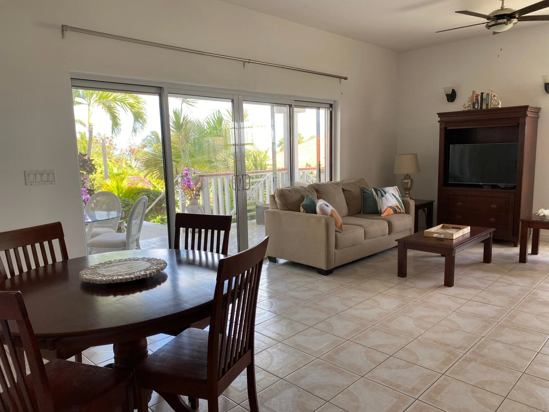 B101 Queen Angel - Gallery image 20