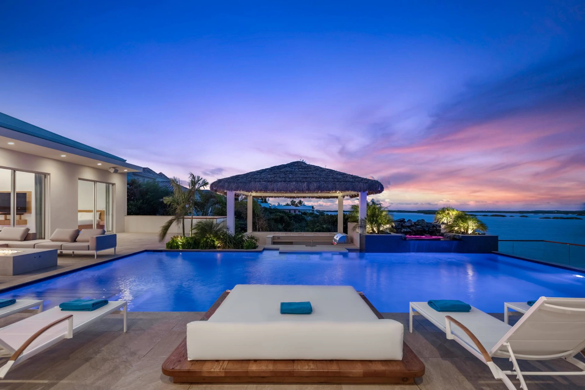 Ocean Breeze Villa Chalk Sound - Gallery image 23