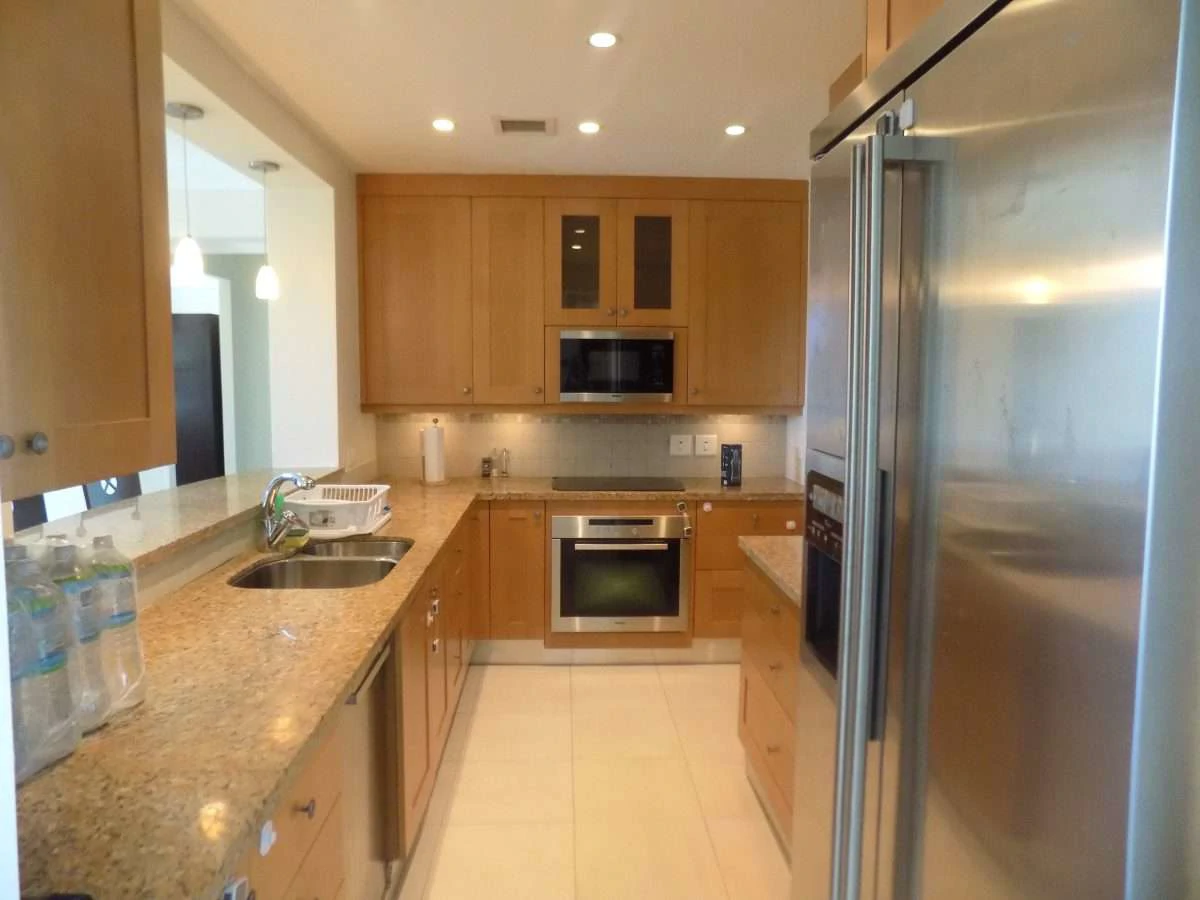 Apt 931, Penthouse, The Landings. - Gallery image 8