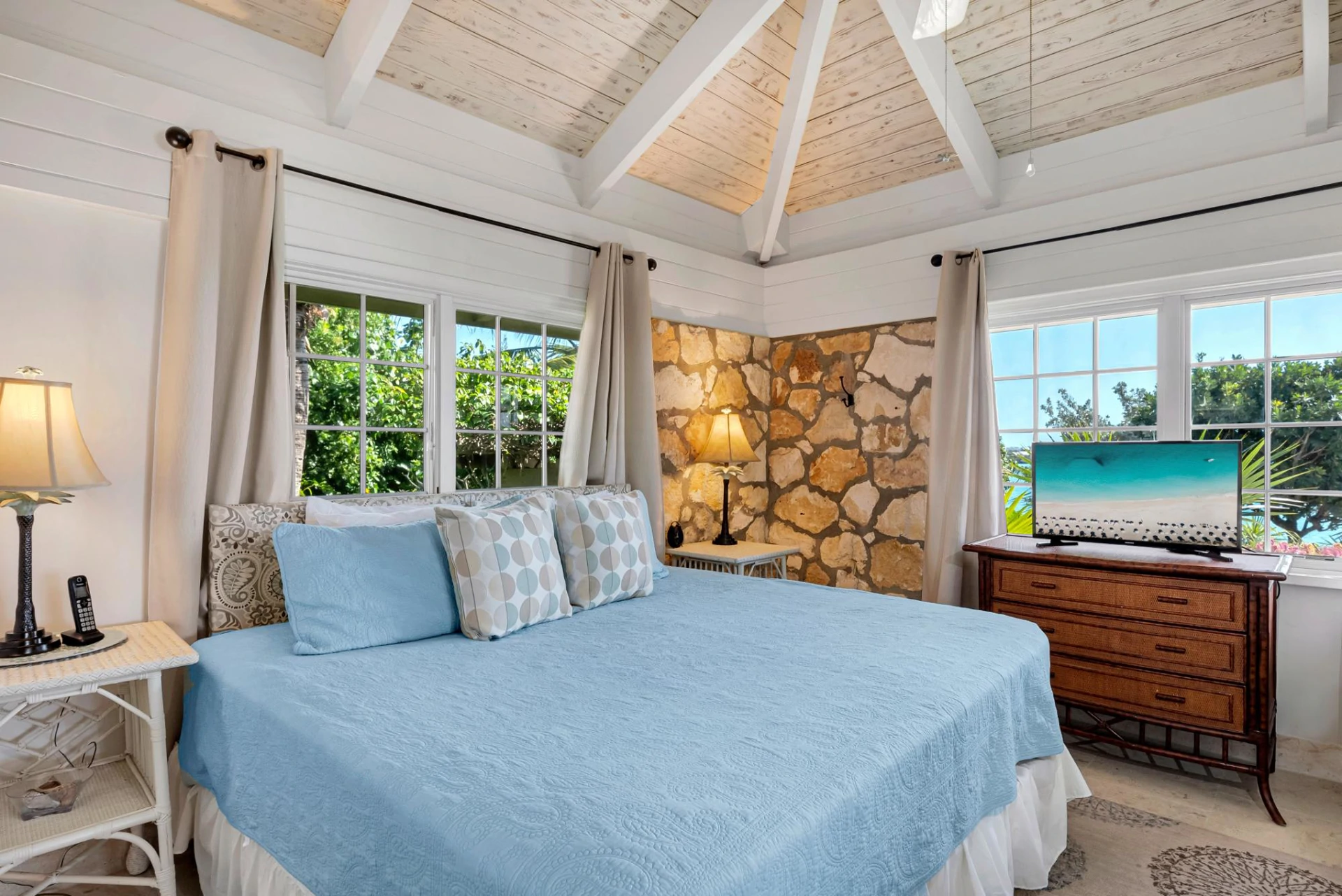 PARADISE POINTE - Gallery image 19