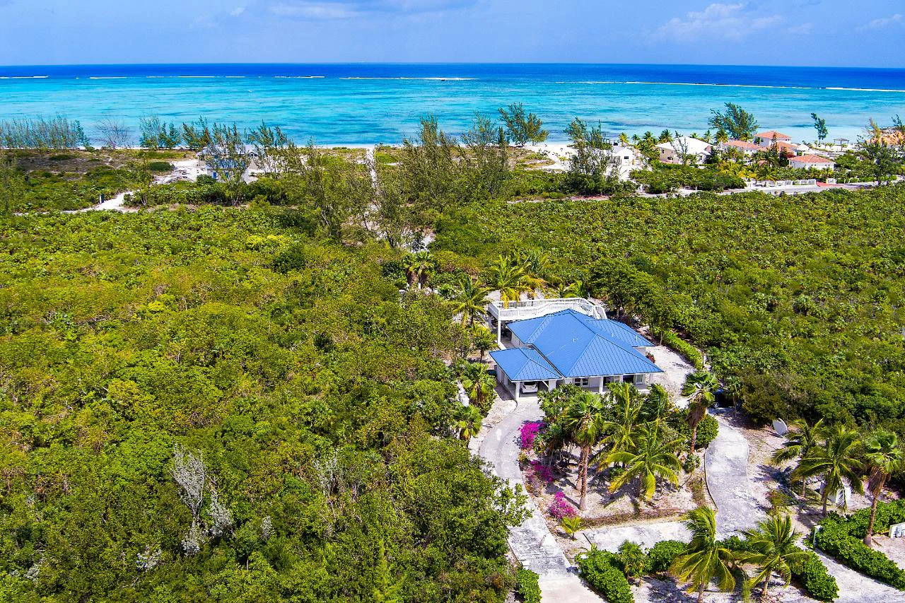 Gorgeous Pumpkin Bluff Home