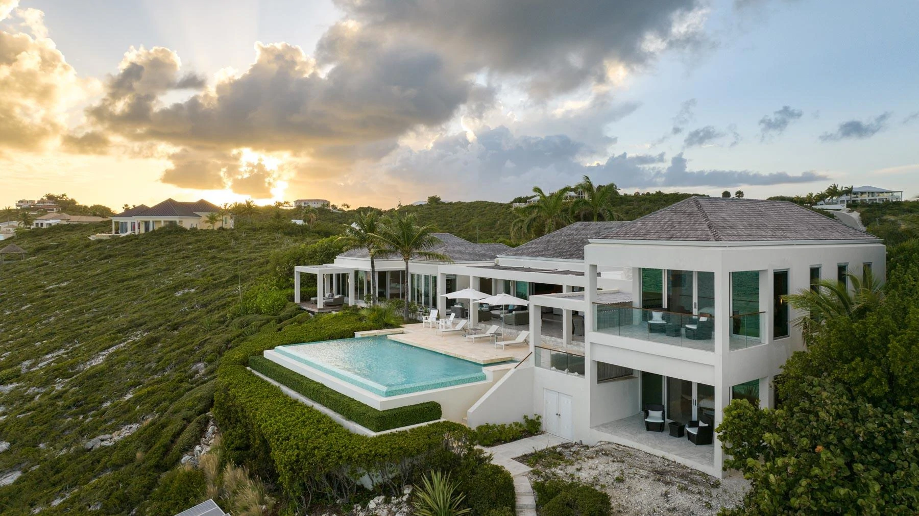 SEA LA VIE - Gallery image 40