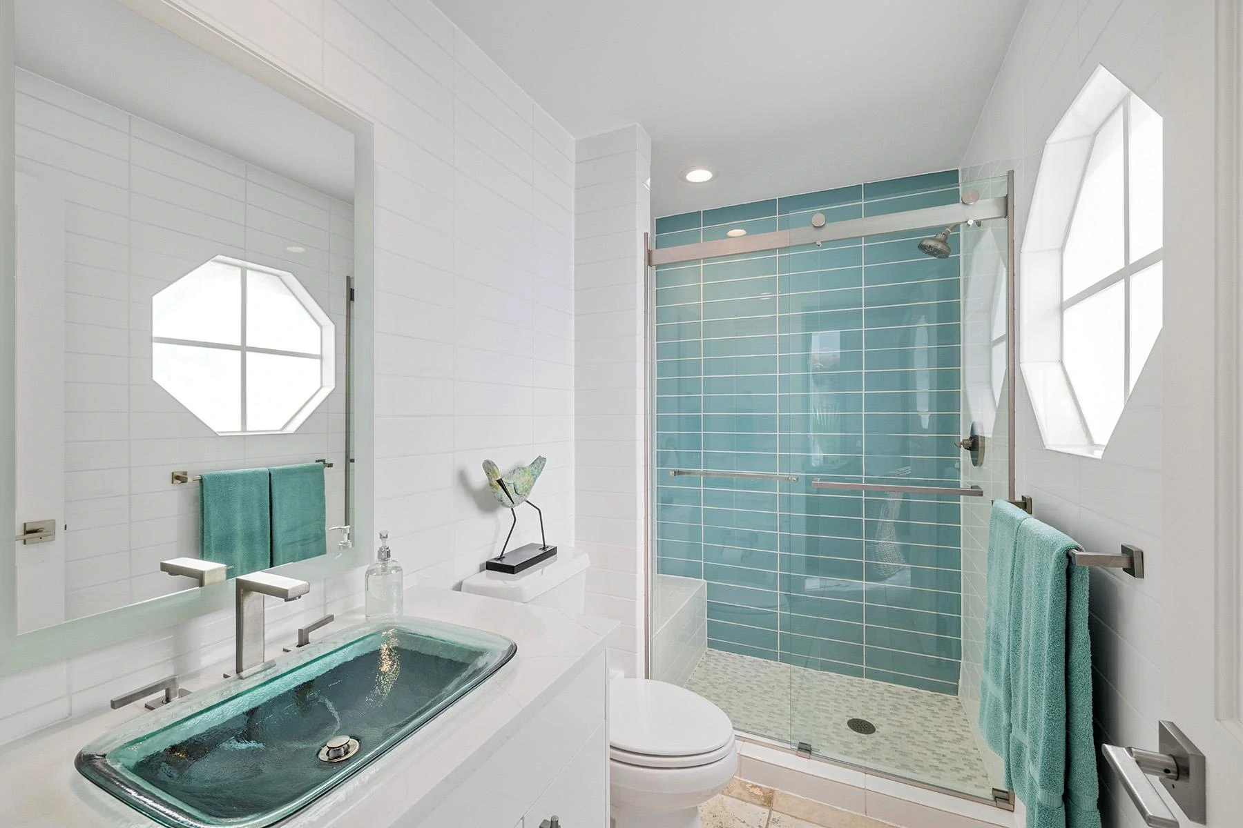 The Mansions 4104 - 2BR Beachfront - Gallery image 17