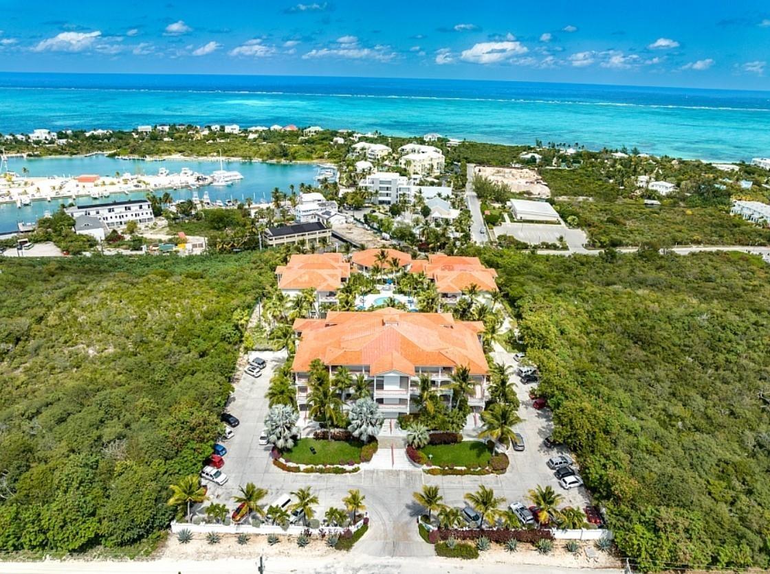 Queen Angel Unit A104 - Gallery image 13