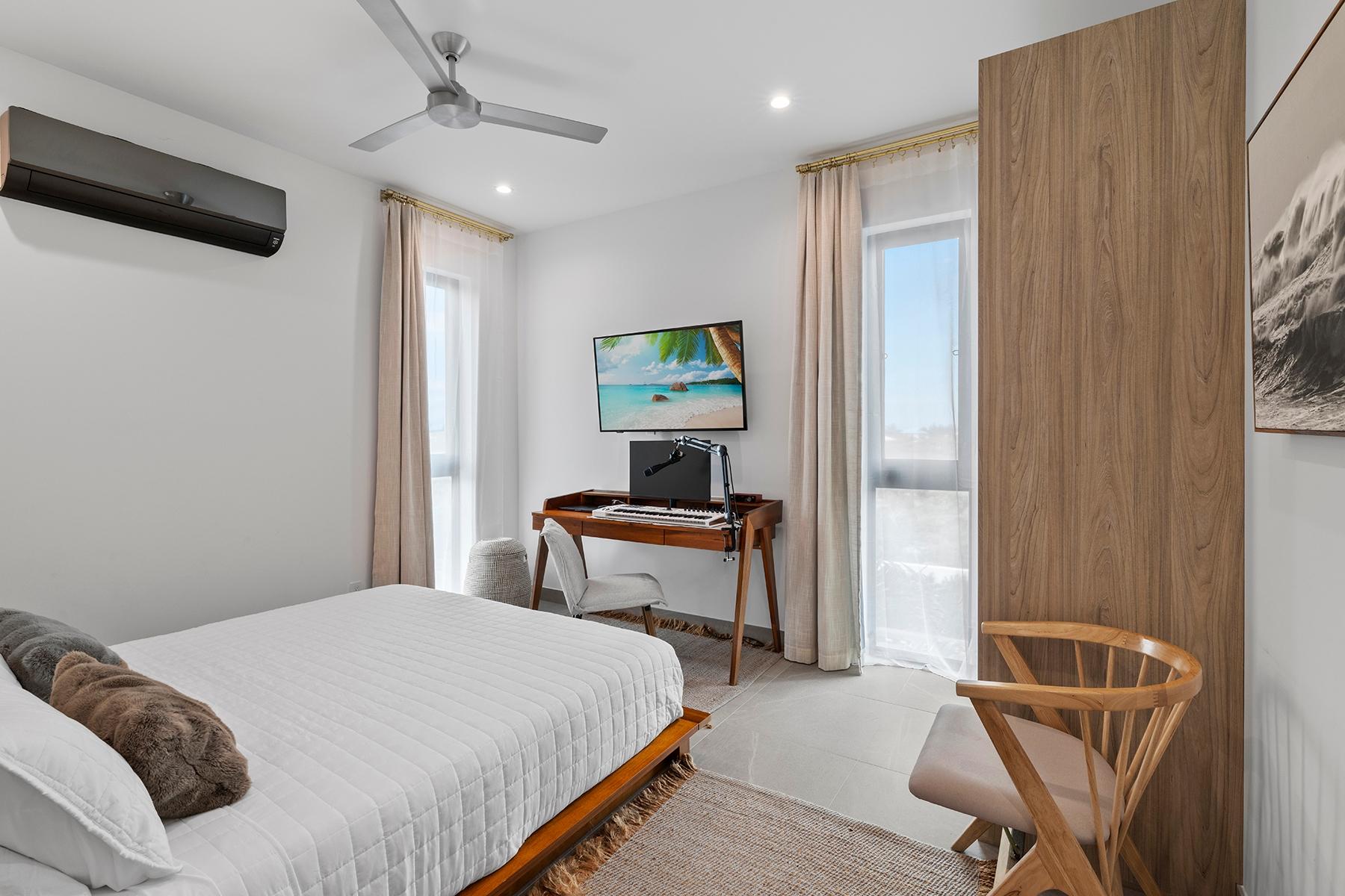 Z-ONE RESIDENCES