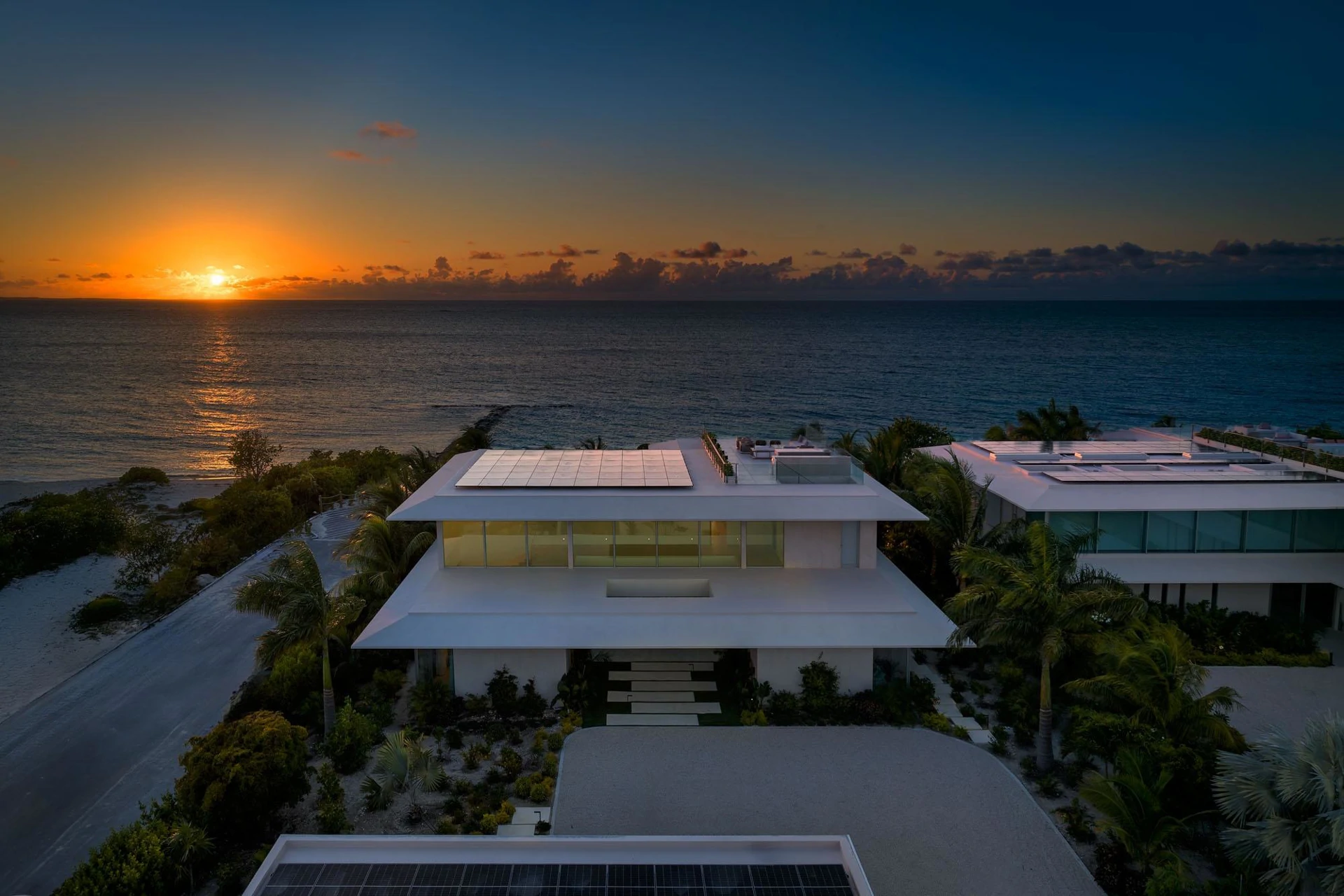 RESERVE 3 AT GRACE BAY BY BEACH ENCLAVE - Gallery image 45