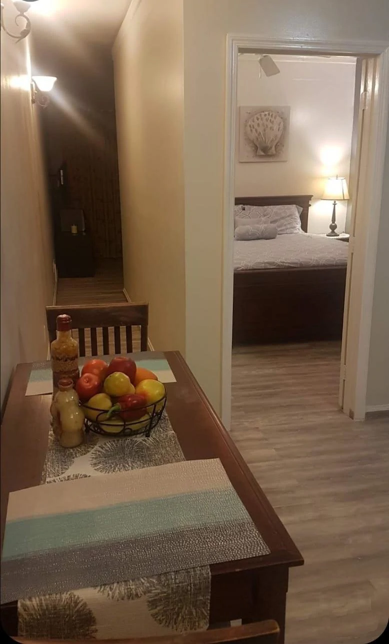 Queen Angel - Gallery image 3