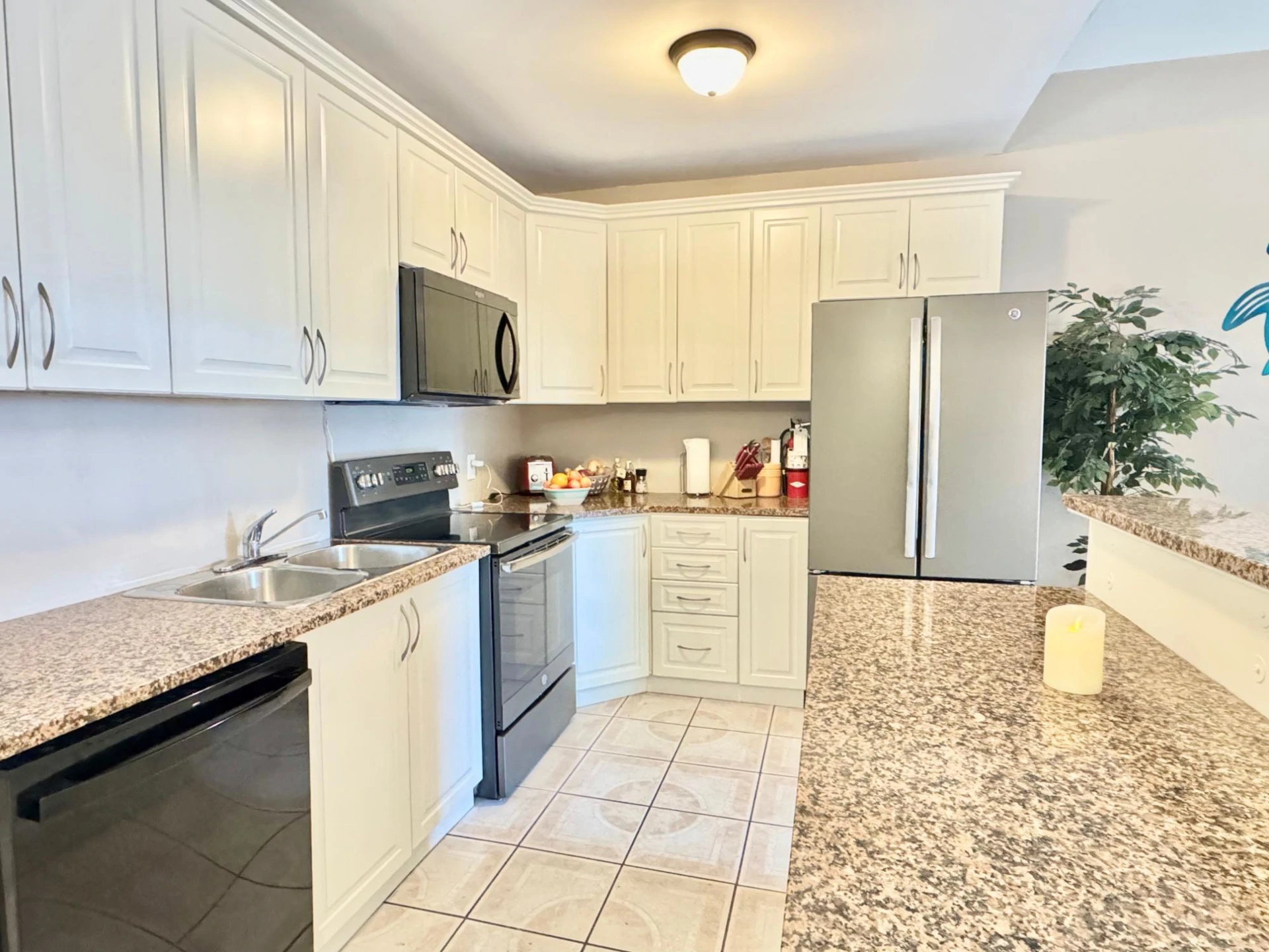 Queen Angel A104 - Gallery image 11