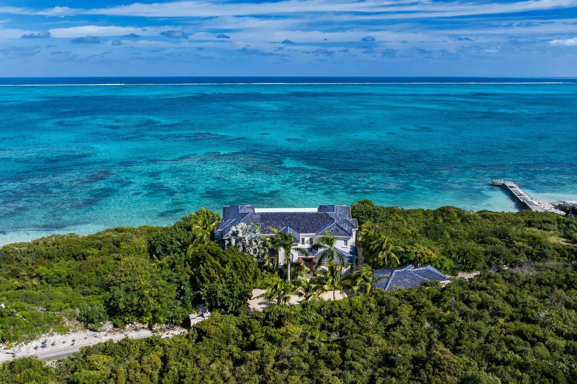 Azure Villa, Villas At Blue Mountain - Gallery image 2