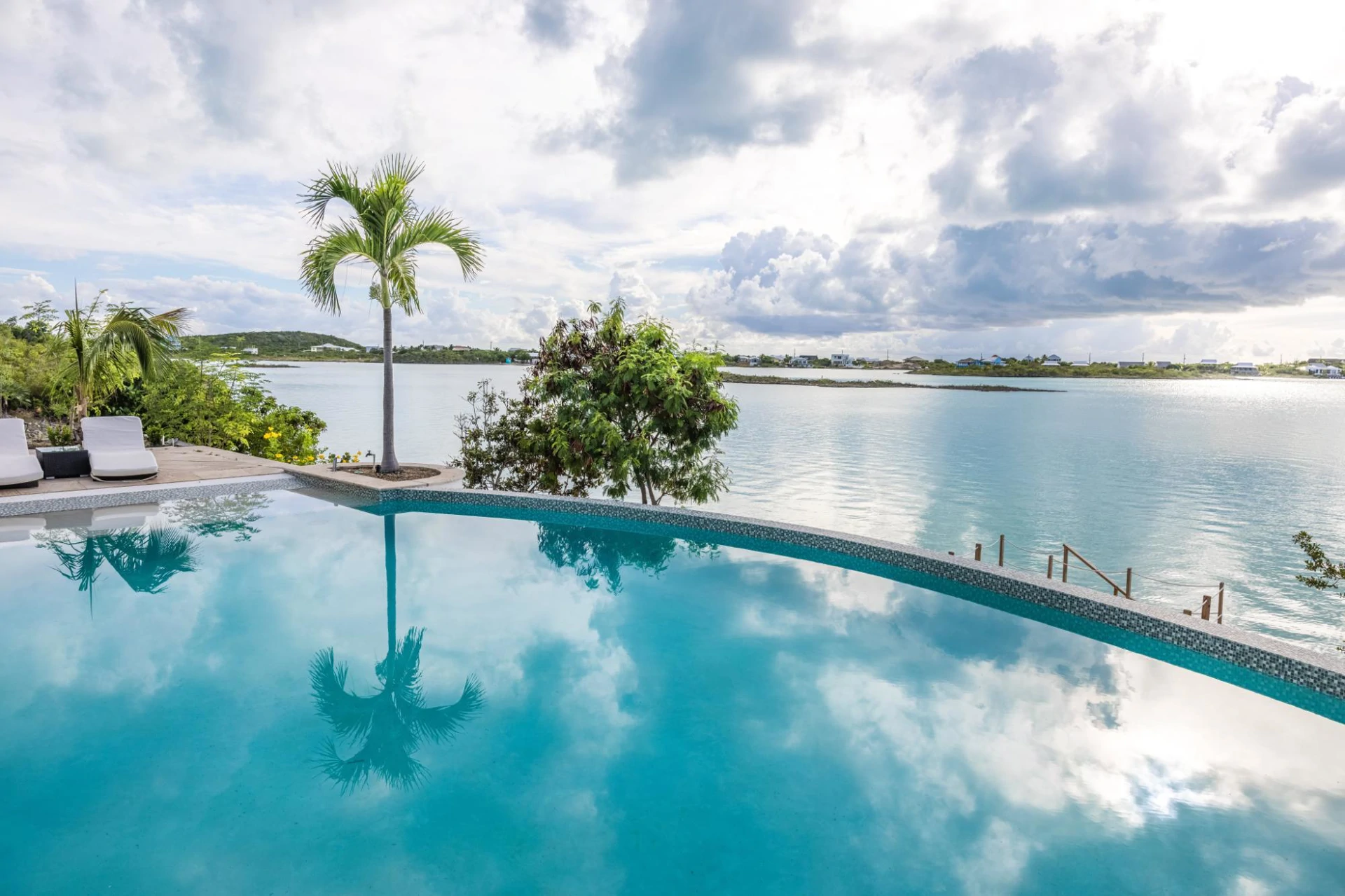 Endless Blue - Gallery image 47