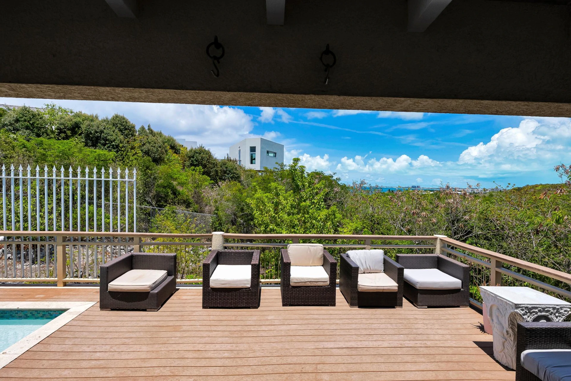 Spotts Close Ocean View Villa - Gallery image 14