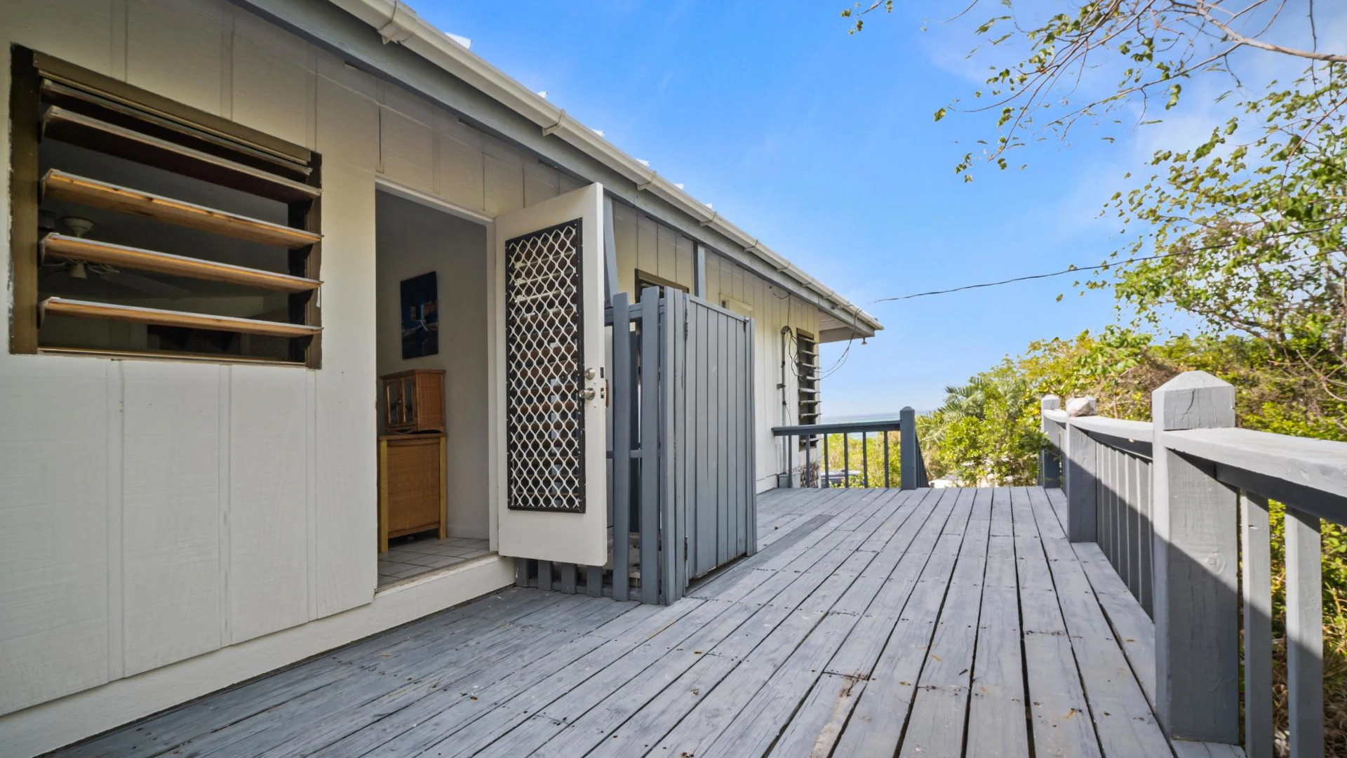 2 LOTS, 3 PROPERTIES, 1 UNBEATABLE DEAL! - Gallery image 12