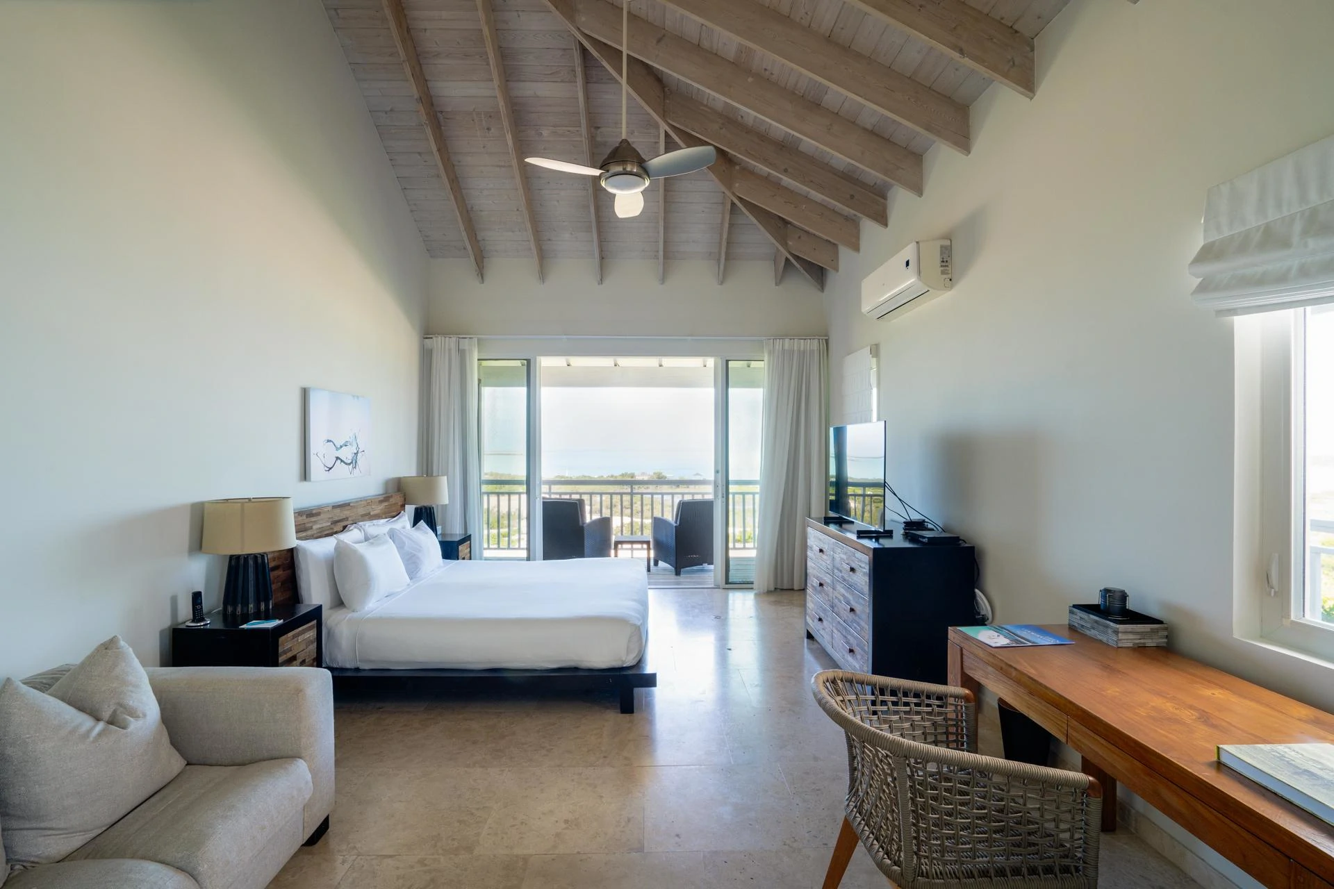 7D Sailrock Ridgetop Suite - Gallery image 2