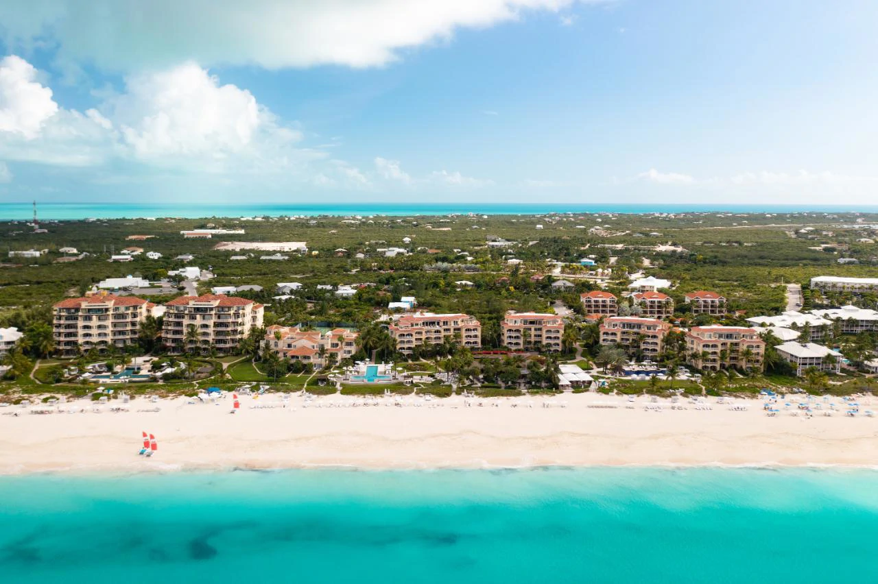 E401.402 Villas At Grace Bay Club