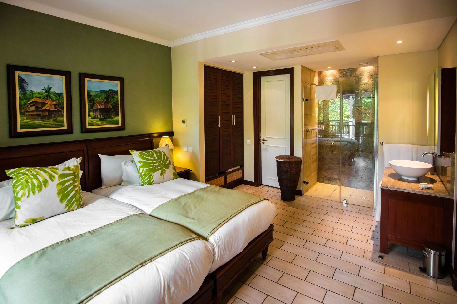 Hibiscus - 2 Bed Apartment for sale at Eden Island, Seychelles - Gallery image 17