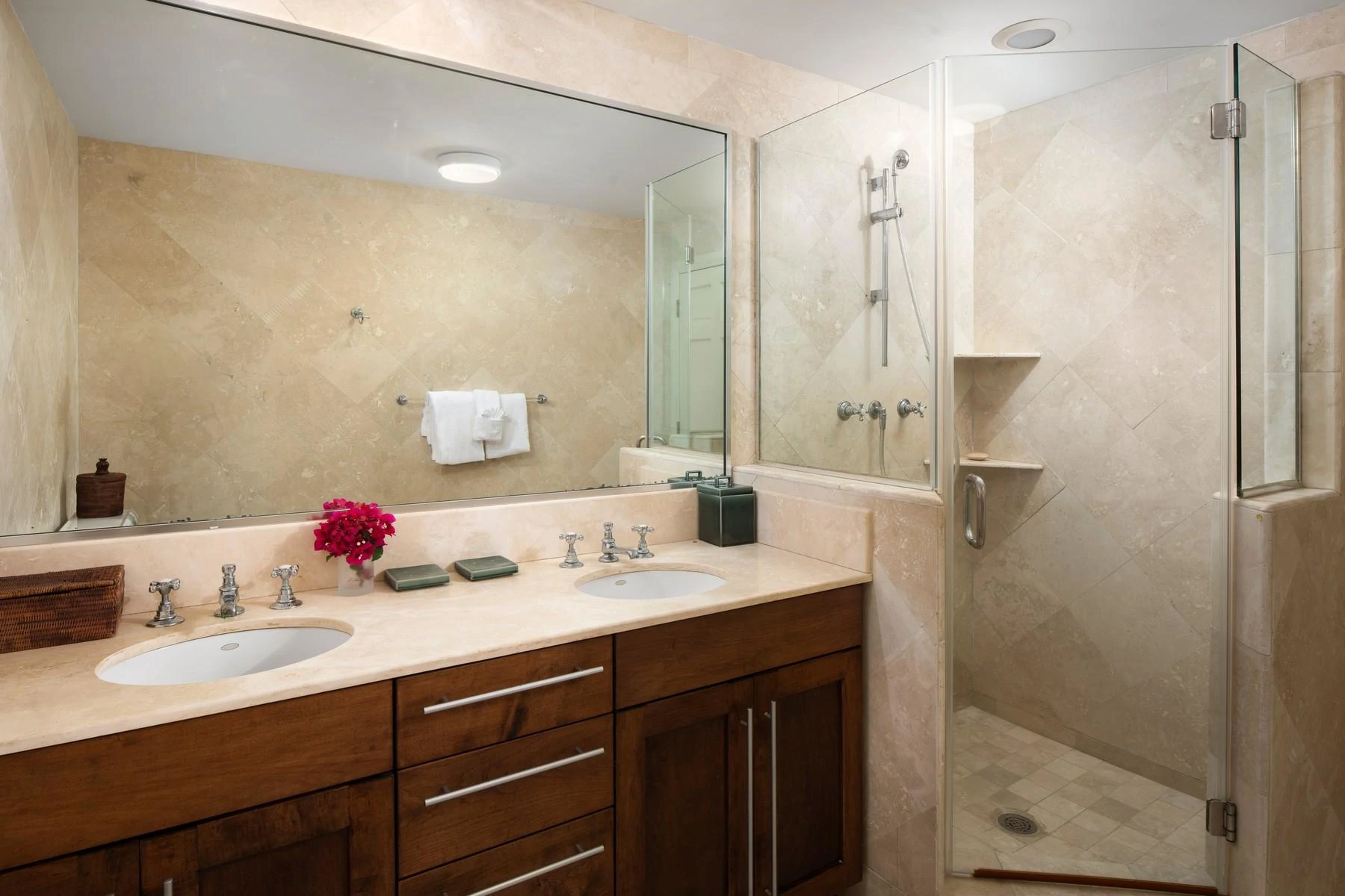 BLUE CAY - Thompson Cove Beachfront - Gallery image 20