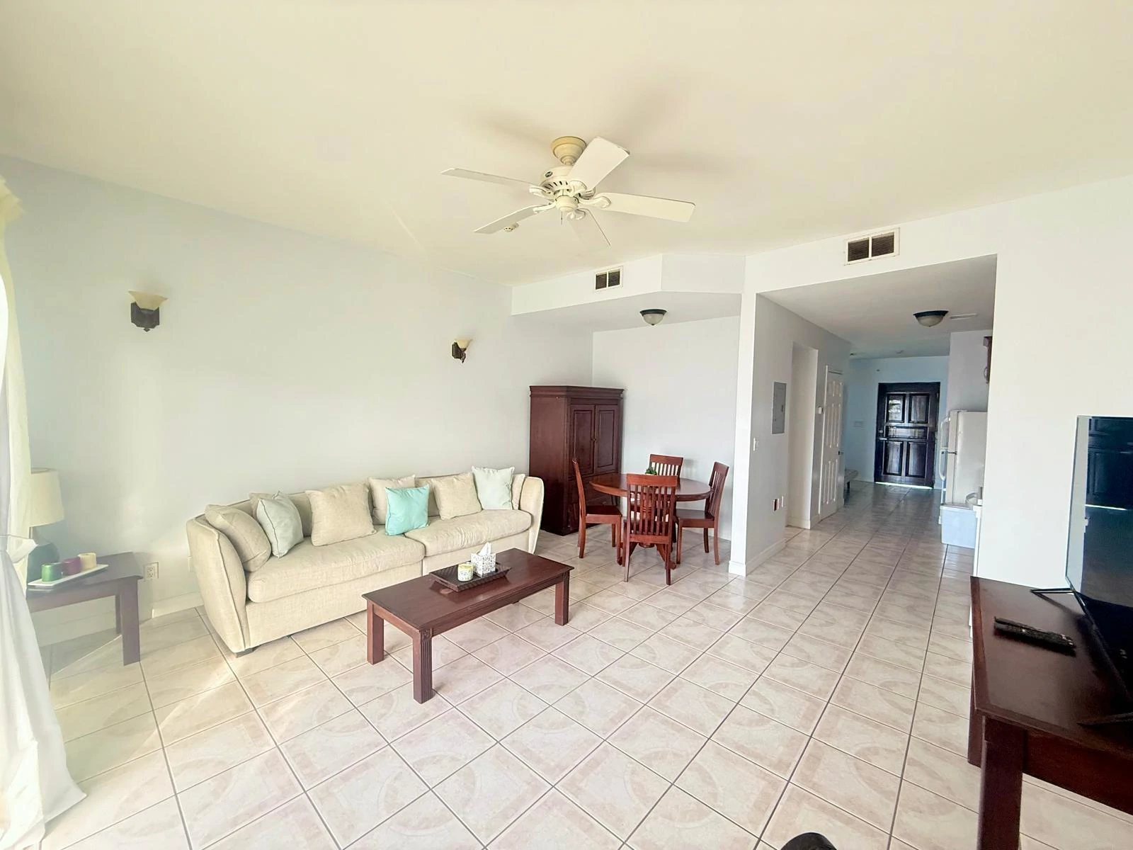 B304 Queen Angel - Gallery image 21