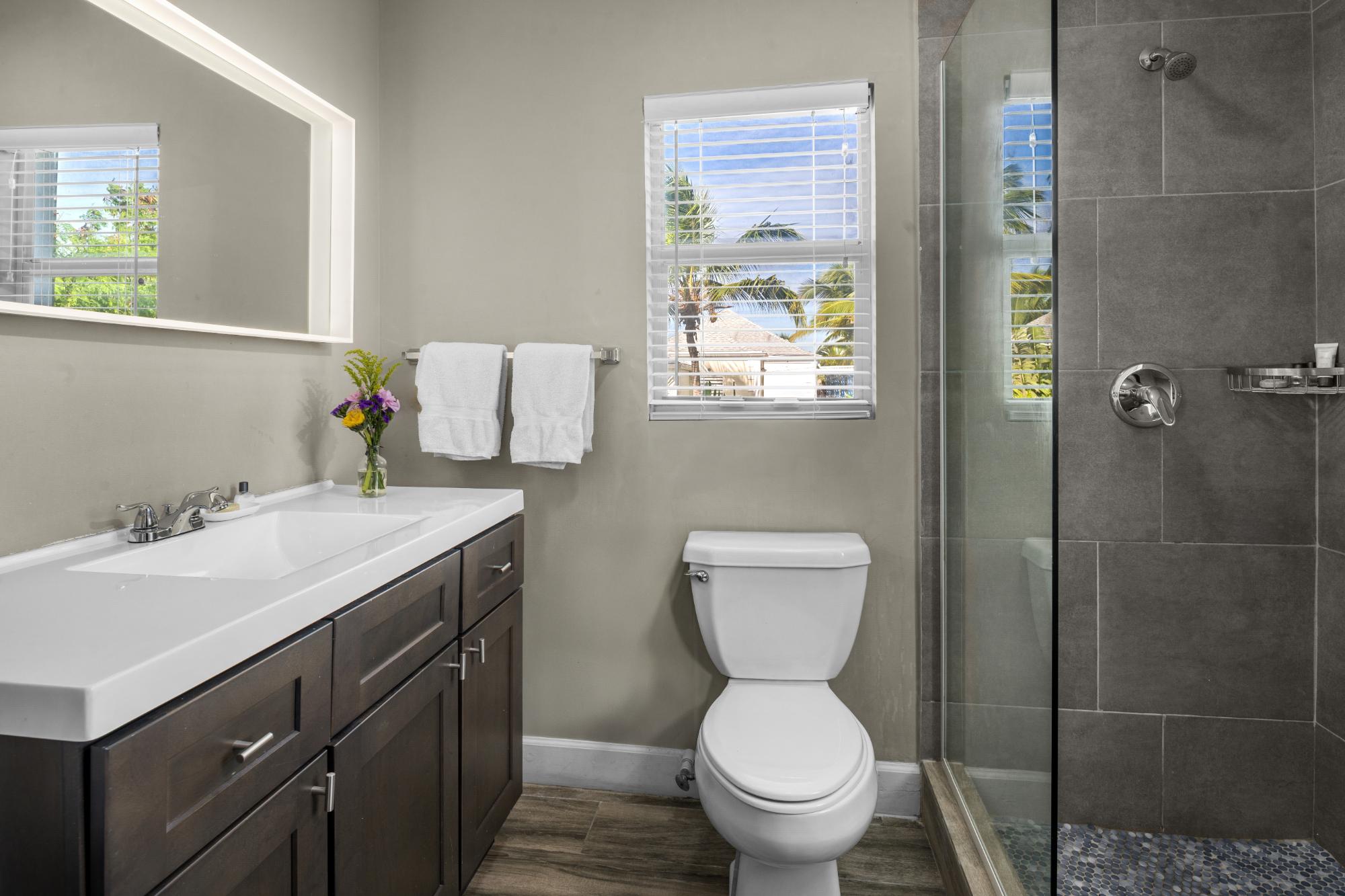 The Tides Unit 204 - Gallery image 6