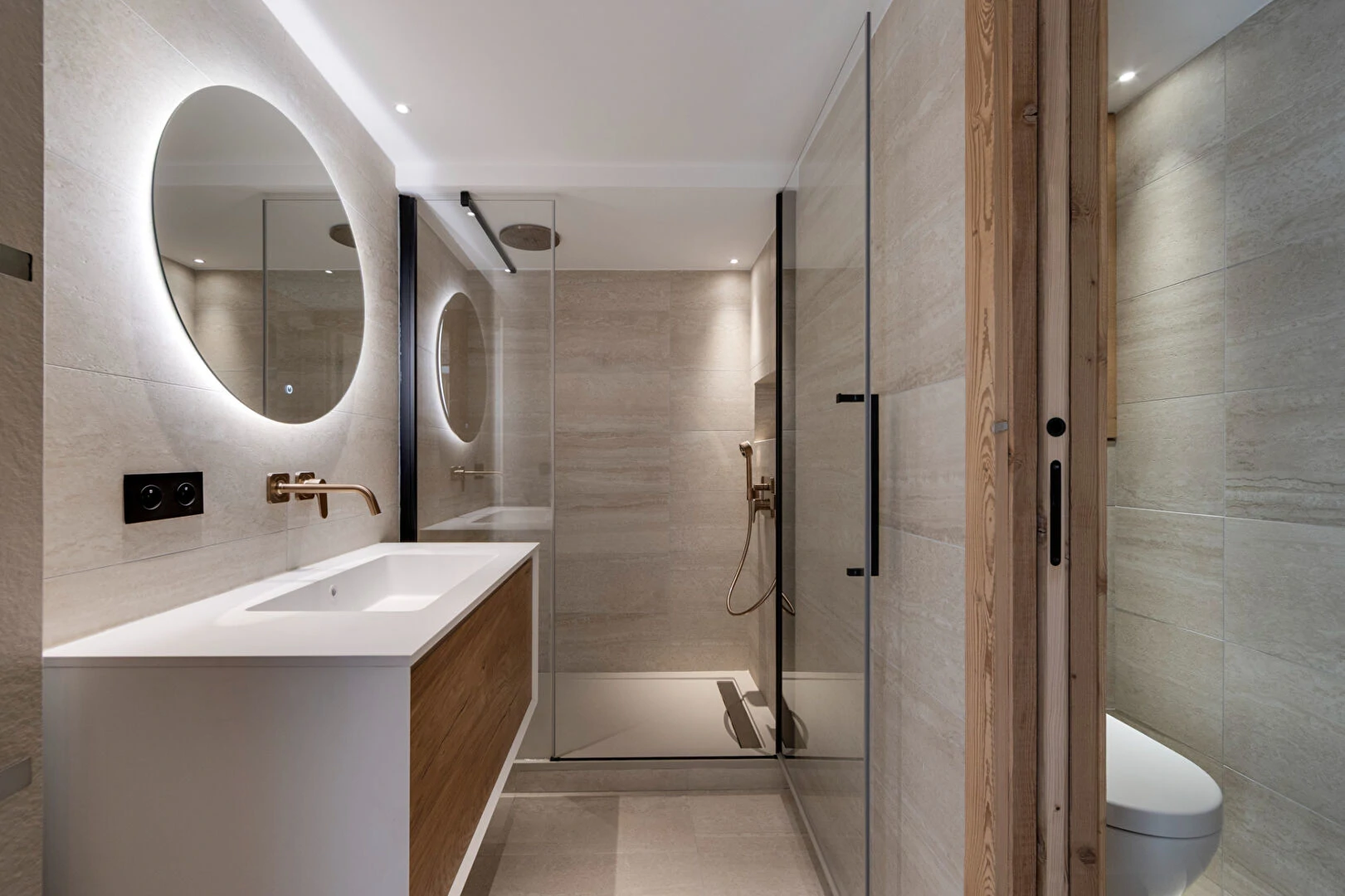 A 3-bed duplex for sale in Val d’Isere ski resort, France - Gallery image 8