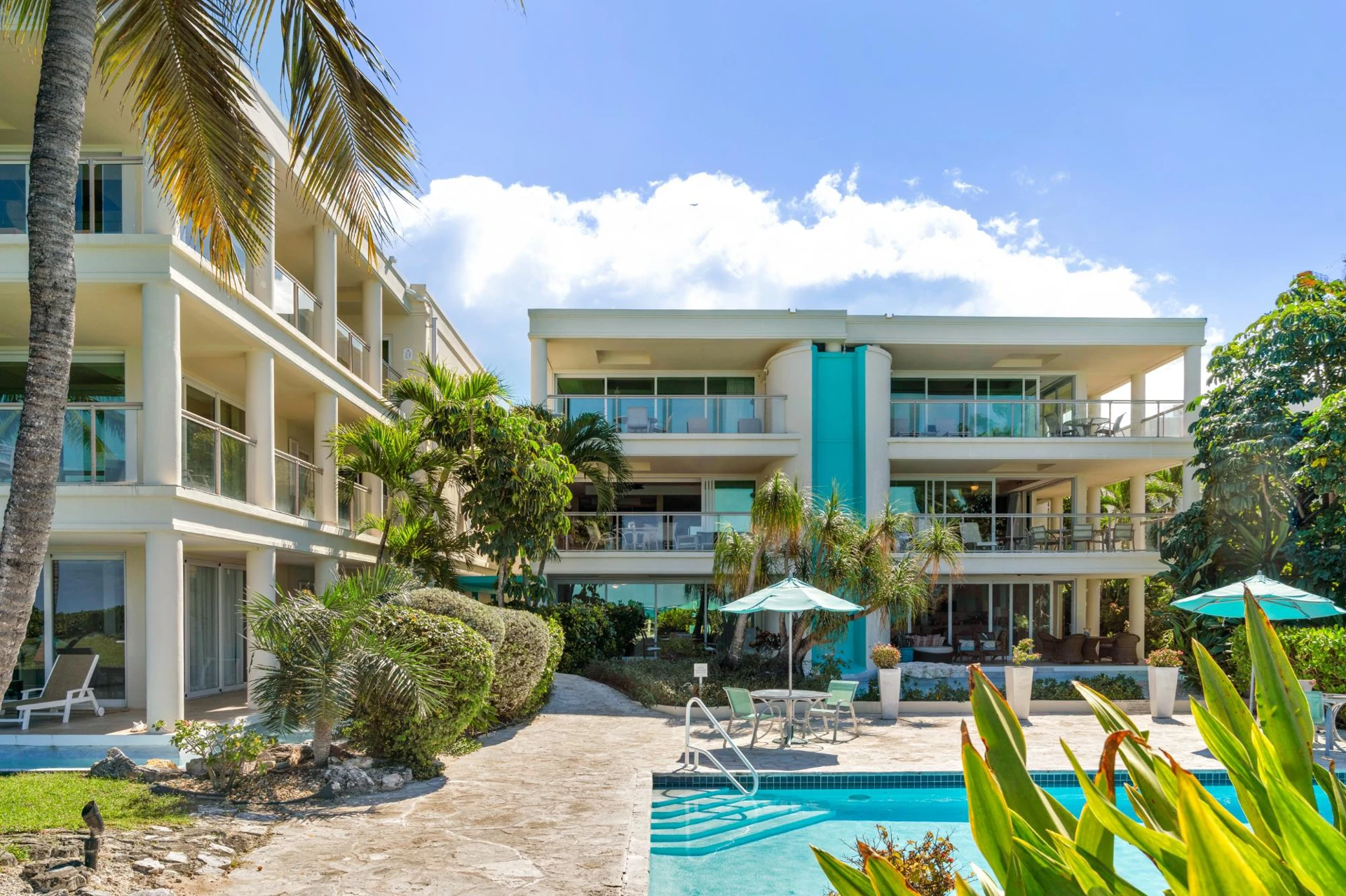 Coral Gardens on Grace Bay - Gallery image 3