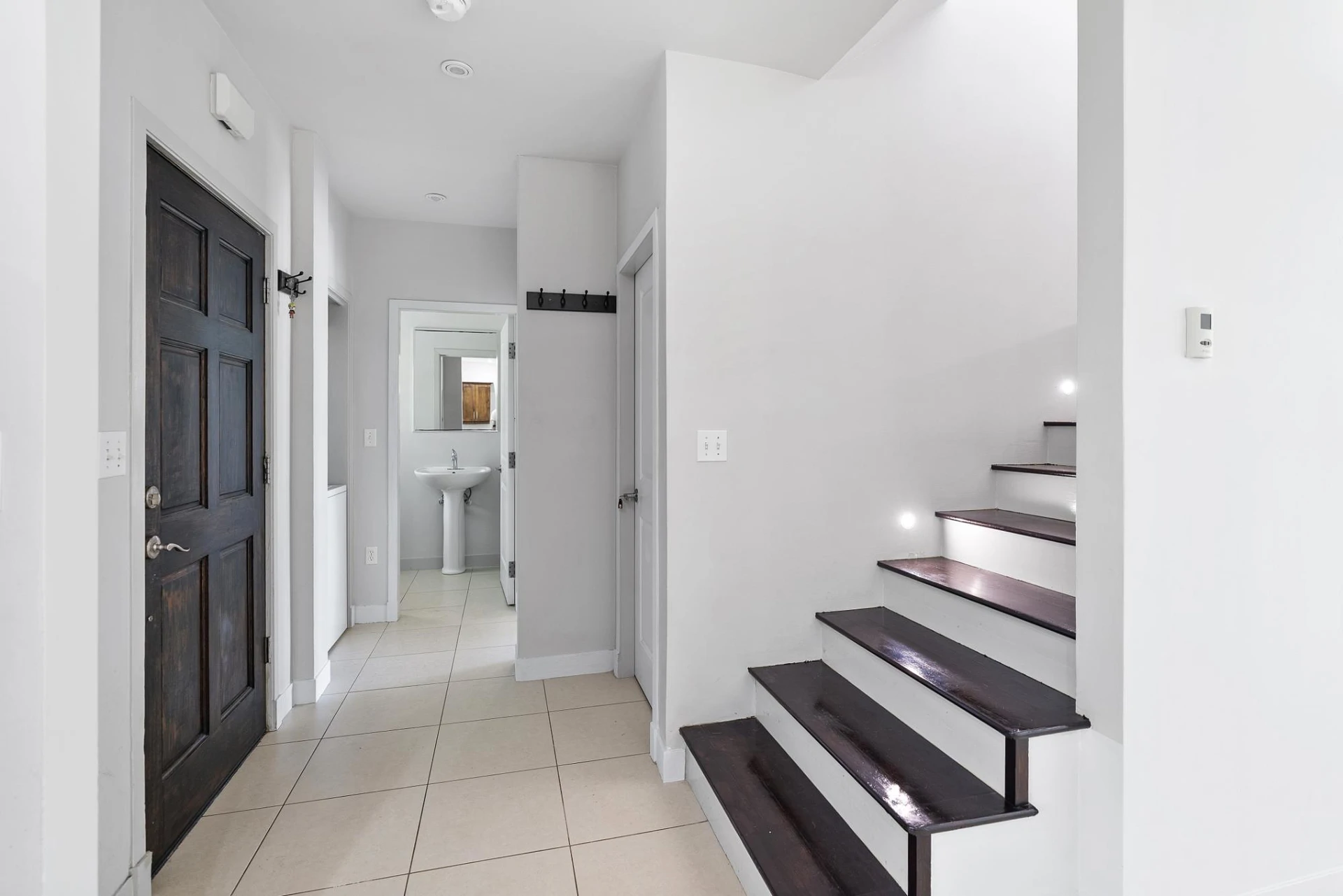 FLAMINGO PARK TOWNHOMES - Gallery image 4