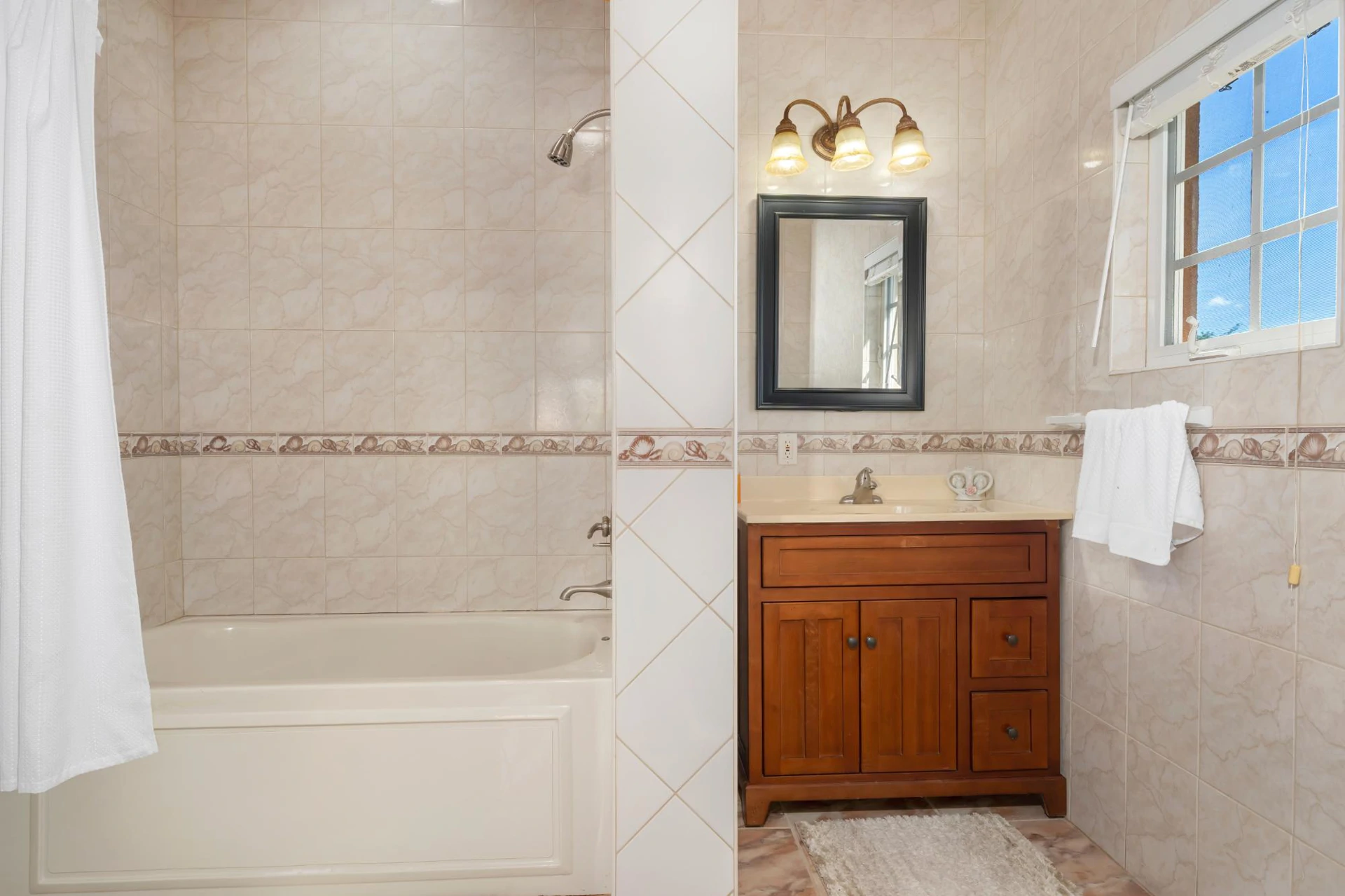 Golden Pelican Villa - Gallery image 24