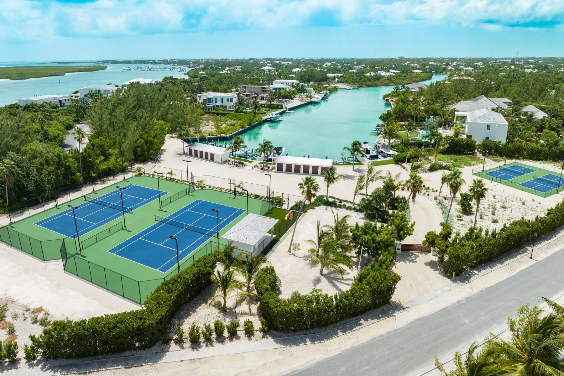 EMERALD PAVILION - Gallery image 39