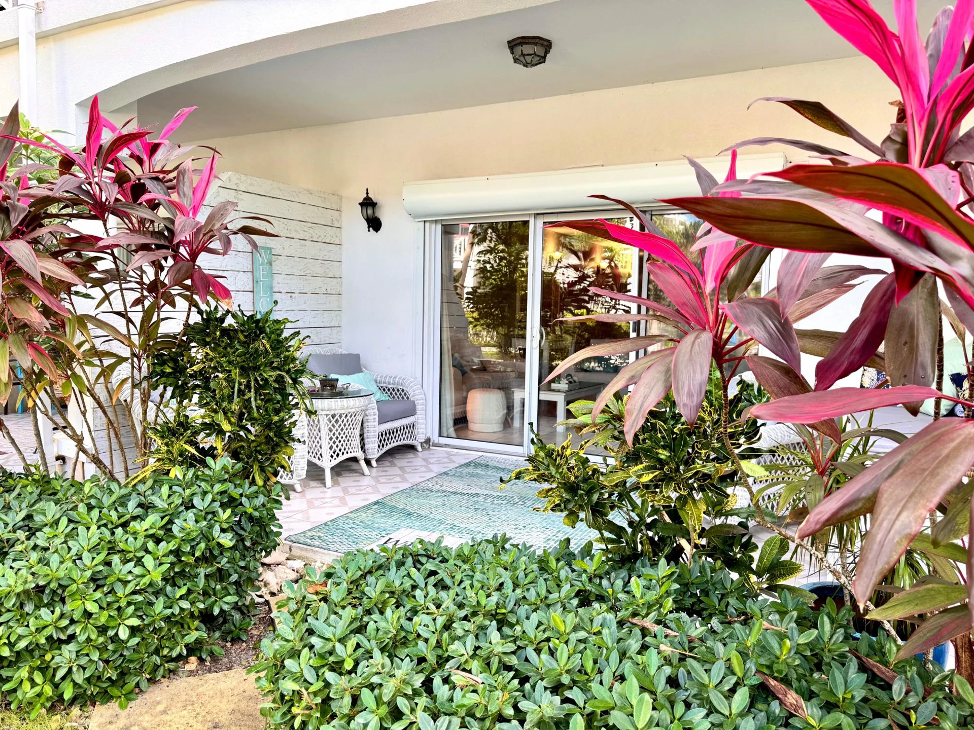 Queen Angel A104 - Gallery image 2