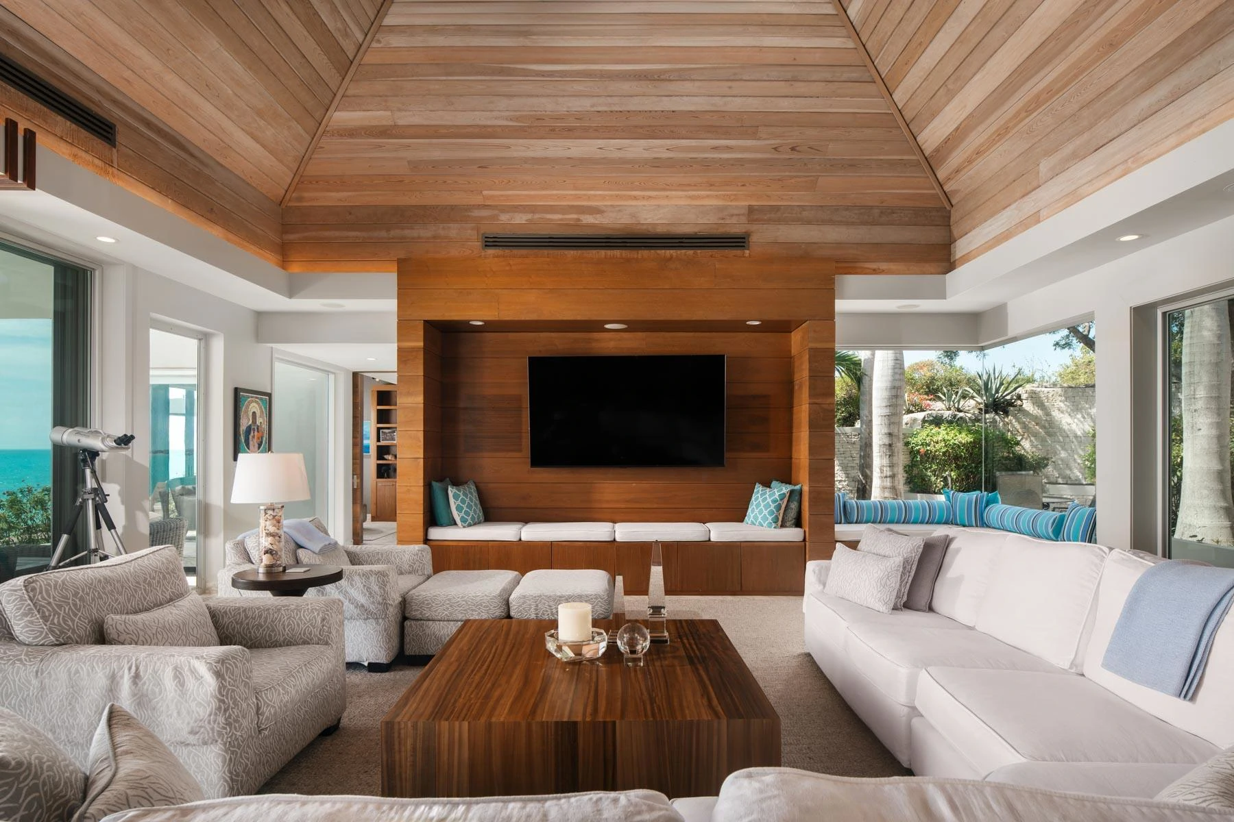 SEA LA VIE - Gallery image 19