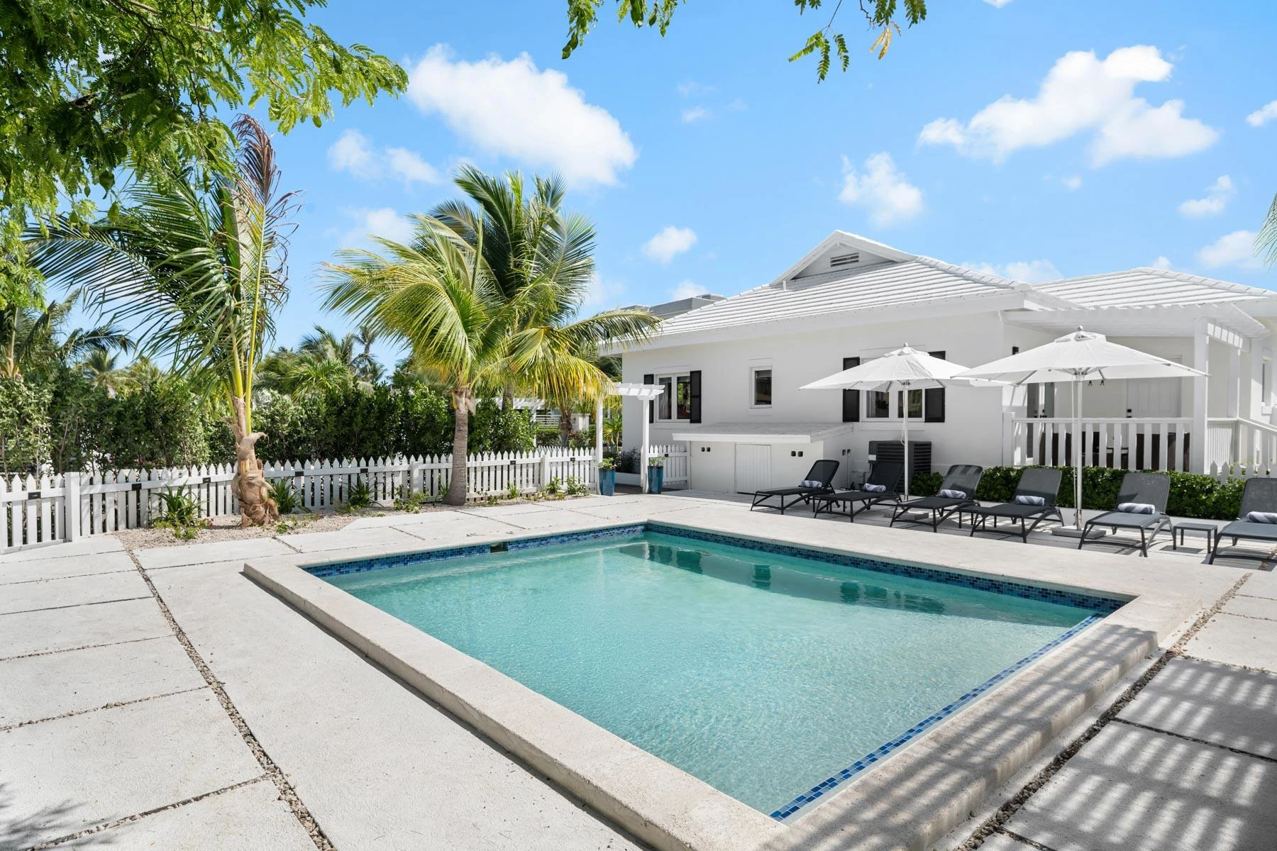 Ninety-Nine Steps Villa, Grace Bay - Gallery image 5