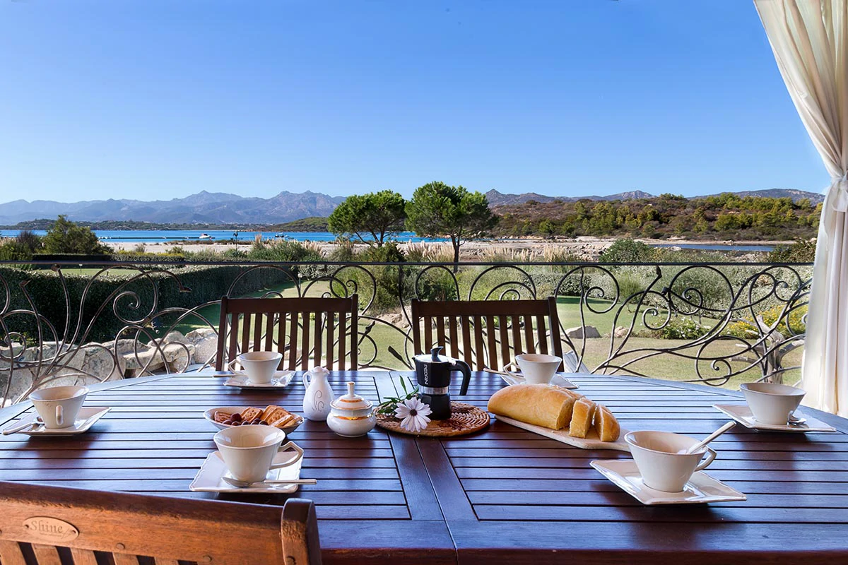 5 bed villa for sale in Sardinia - Gallery image 3