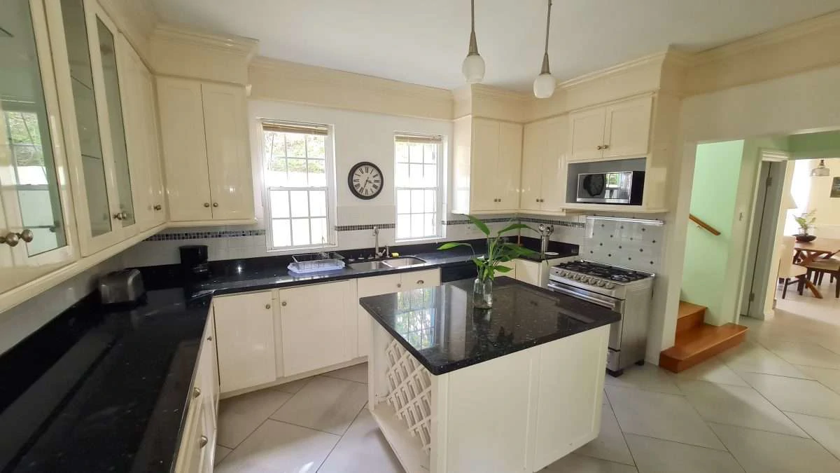 Oceanbreeze Villa, St Lucia. - Gallery image 8