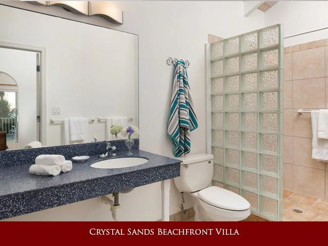 Beachfront Crystal Sands Villa - Gallery image 19