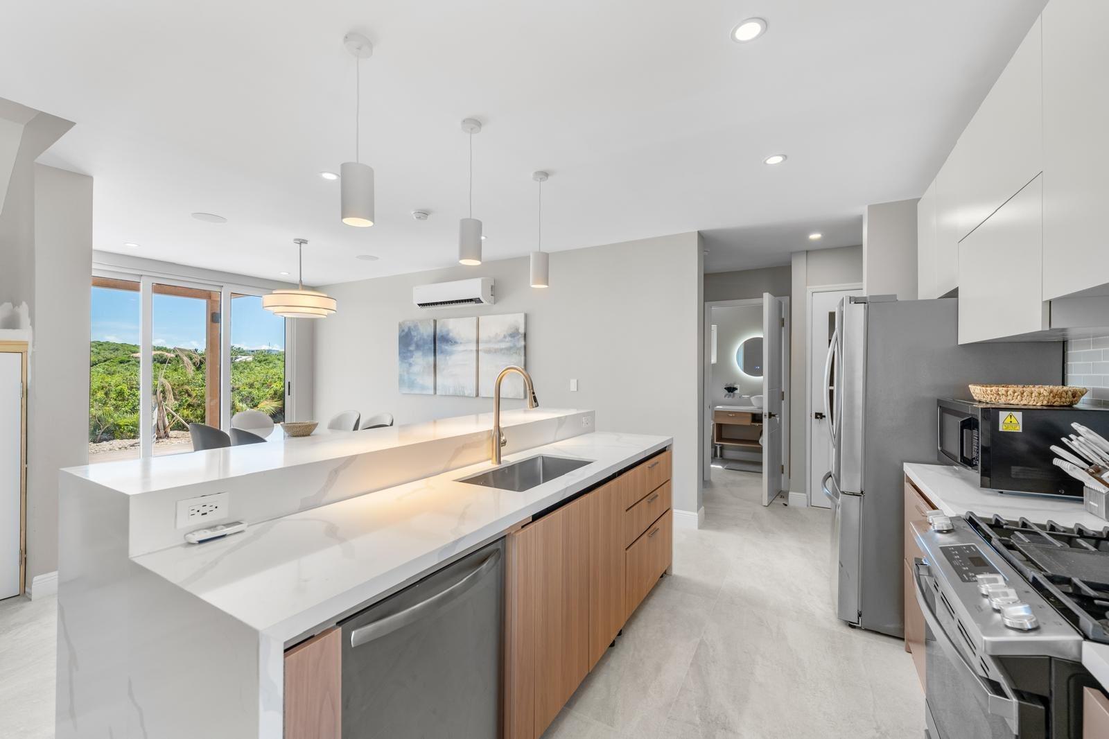 Luz Maria Villa - Gallery image 10