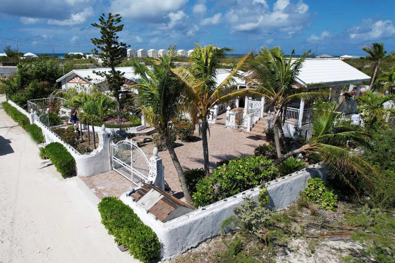 VILLA DE ROSA