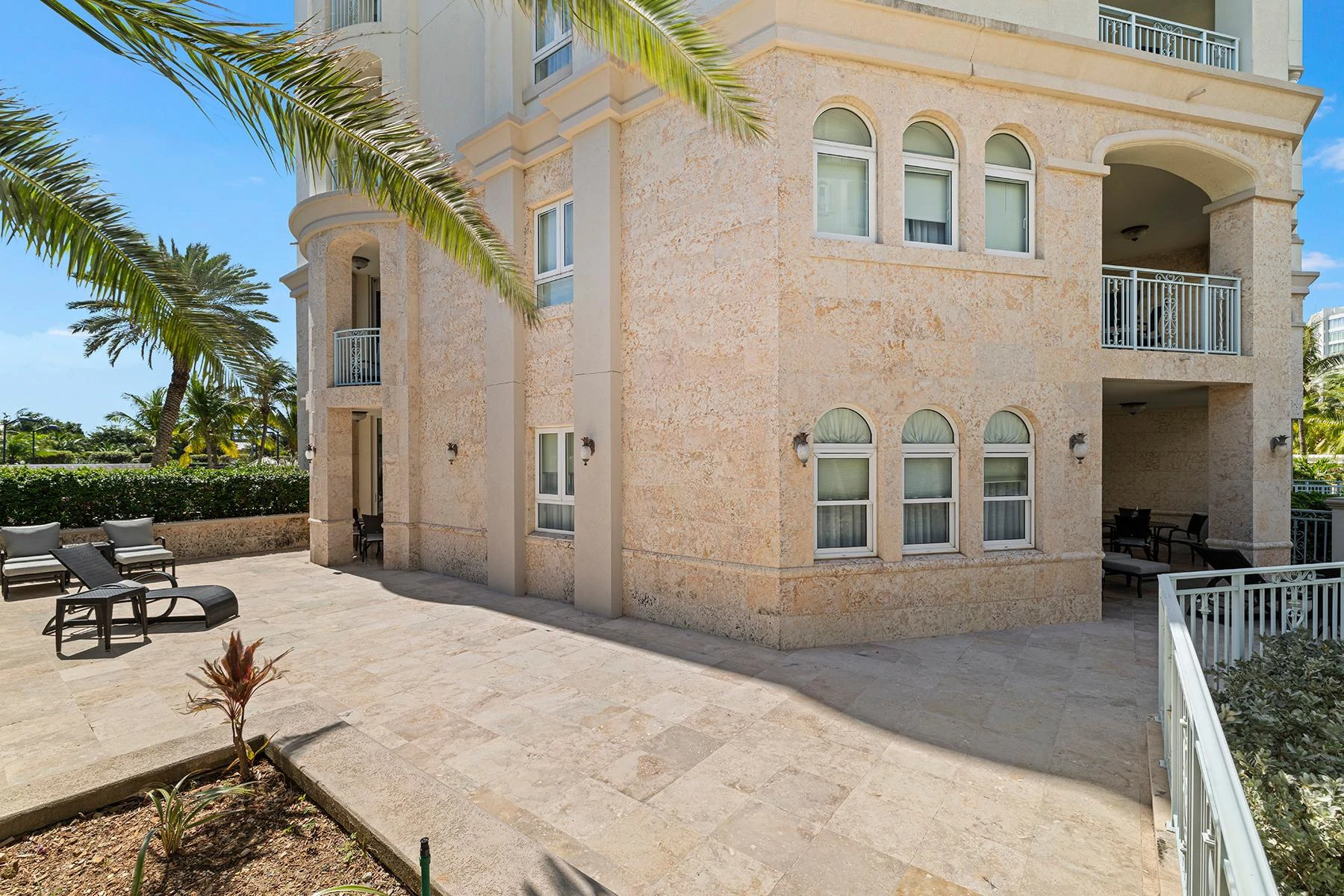 2105/2106 SEVEN STARS - Gallery image 24