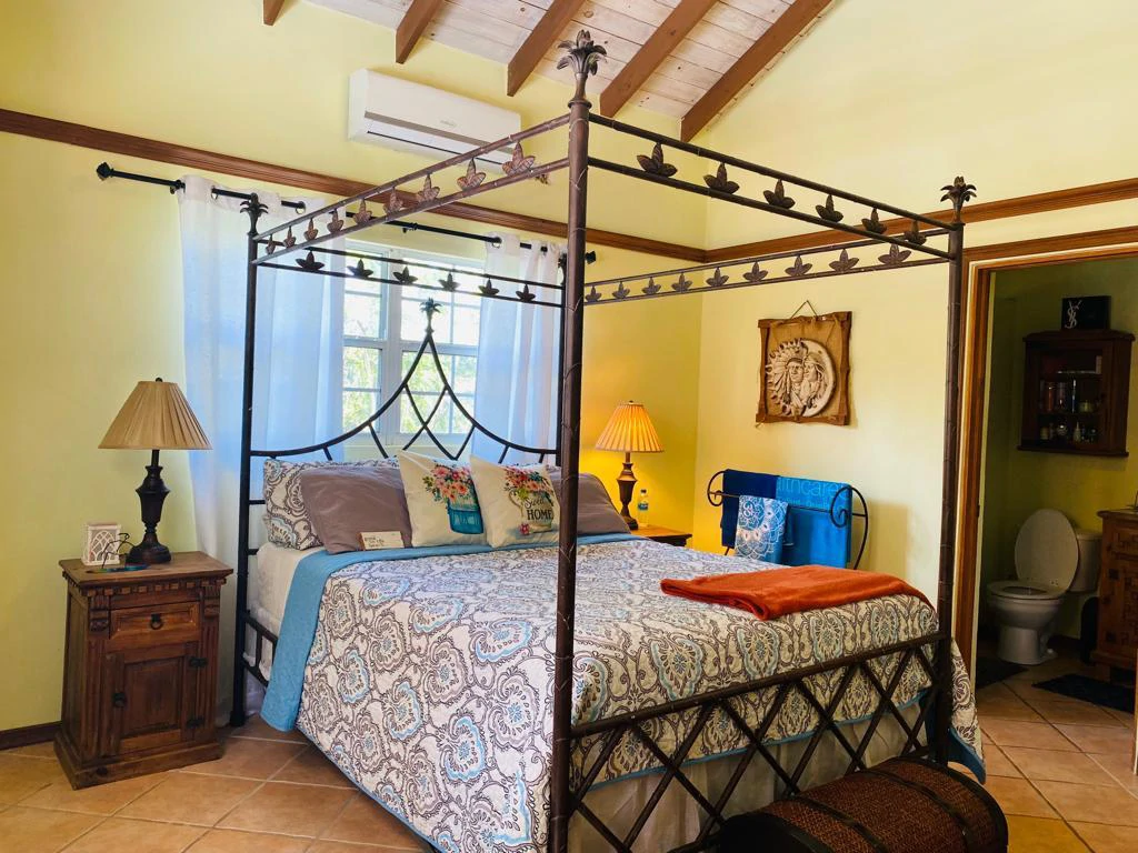 Leeward Home with Guest House - Gallery image 7