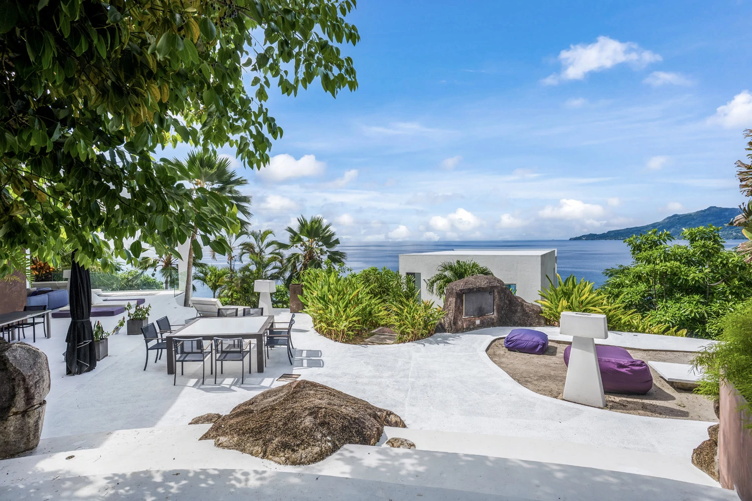 Architectural modernist beachfront villa for sale in Mahé, Seychelles - Gallery image 6