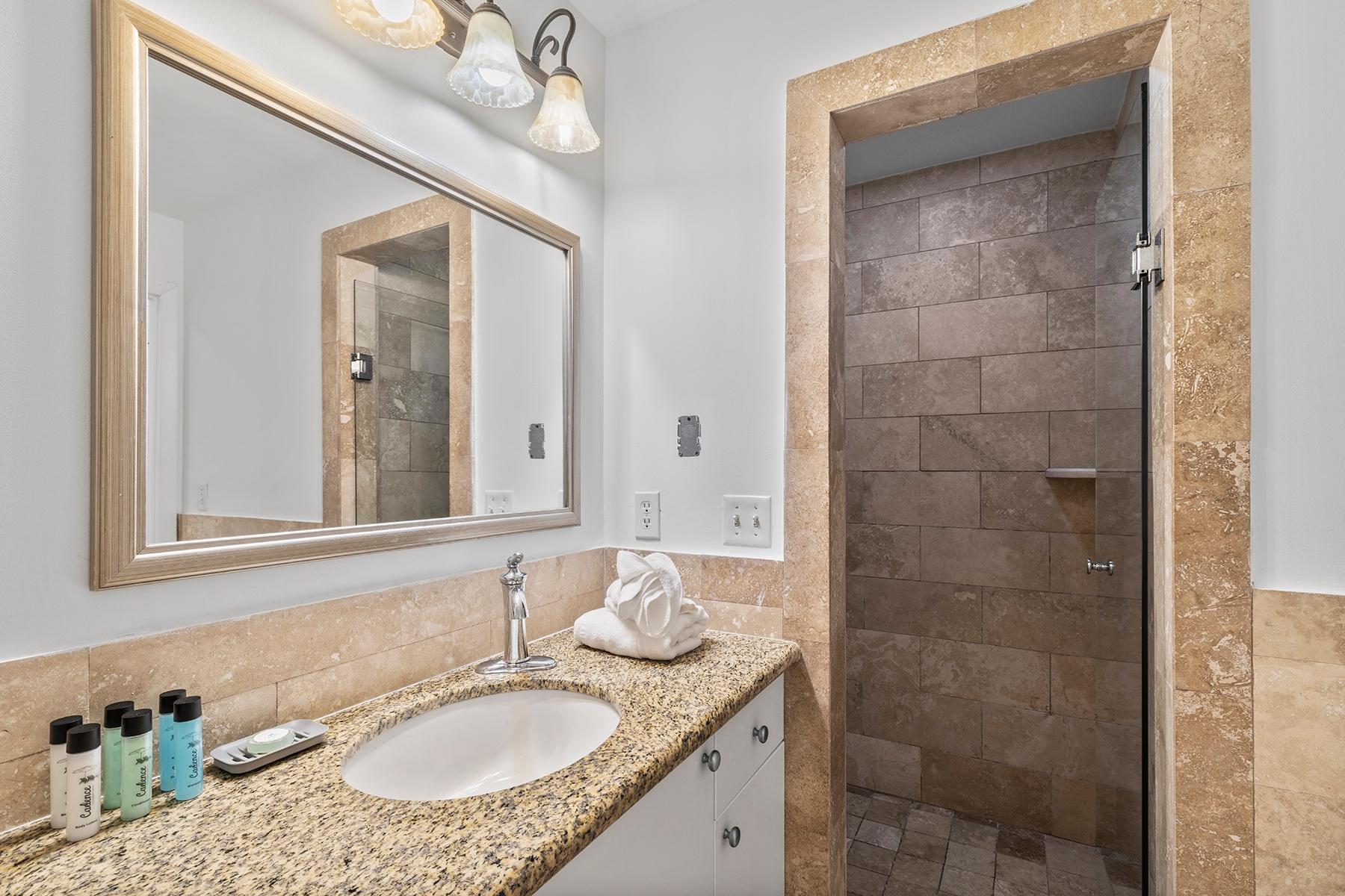 Oceanview Studio Unit - Gallery image 7