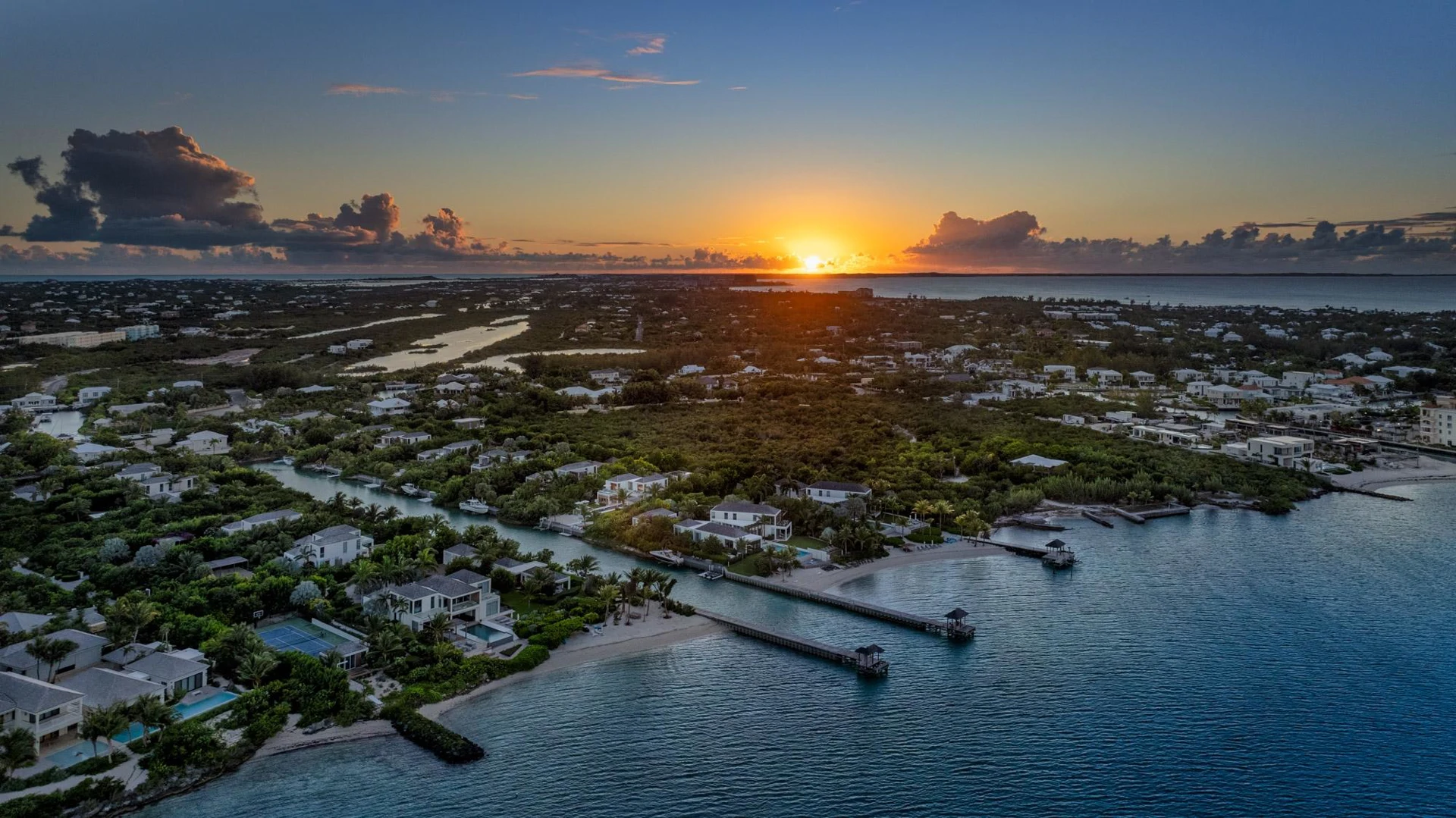 Blue Cay Estate Canal Front - Gallery image 42