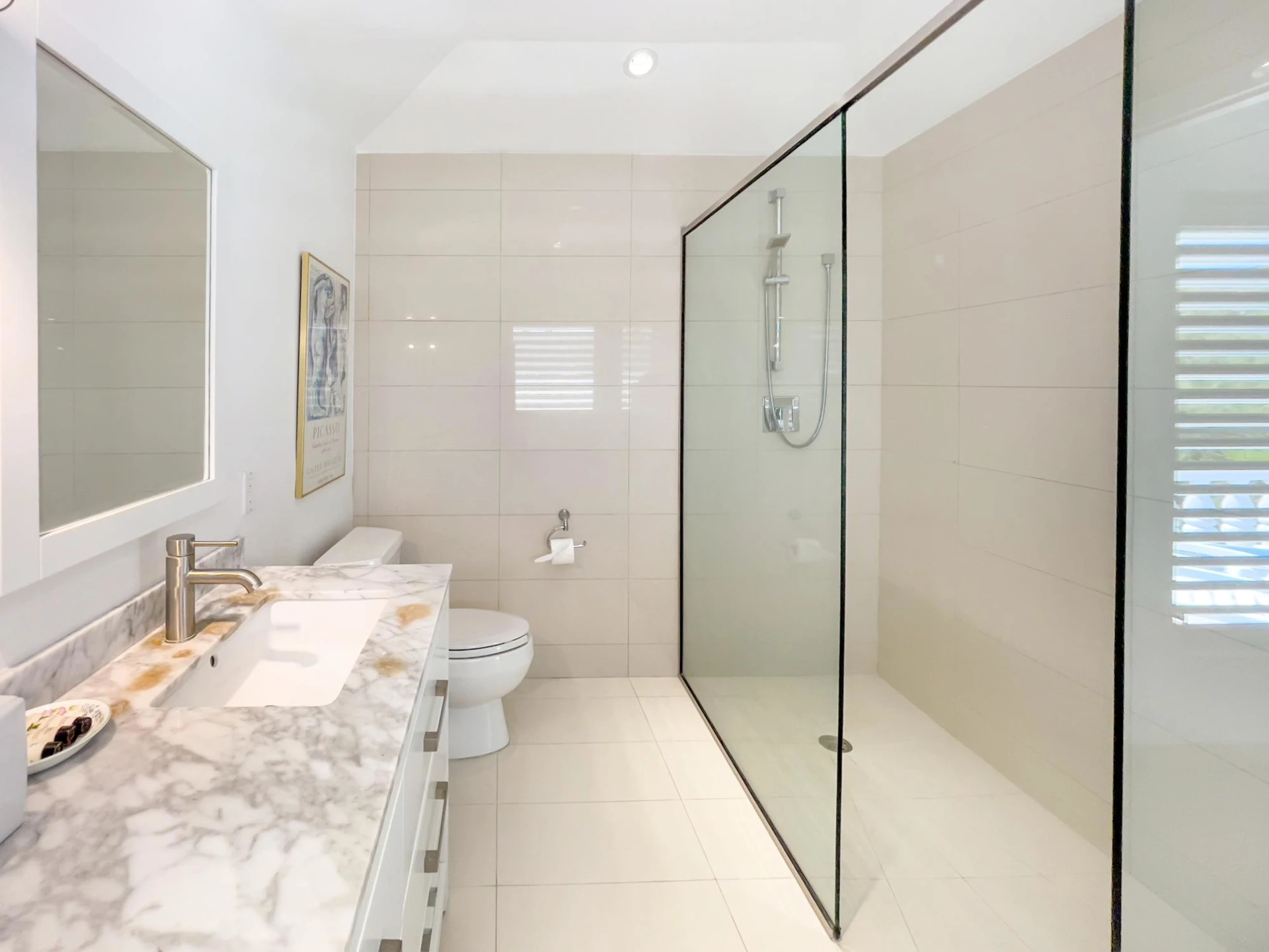 Dolphin Hideaway - Gallery image 15