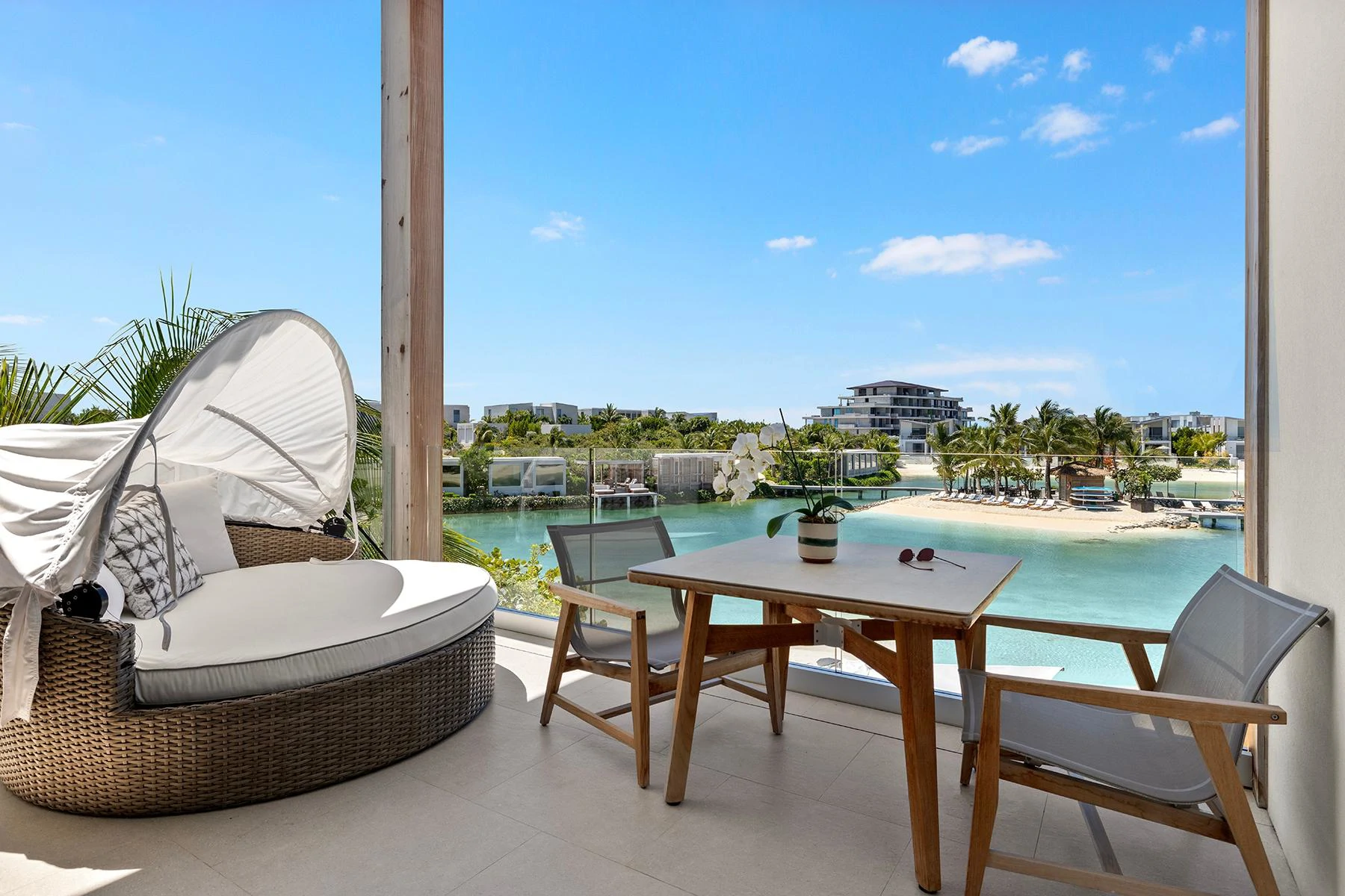 SOUTH BANK LAGOON BEACH VILLA 4 - Gallery image 8