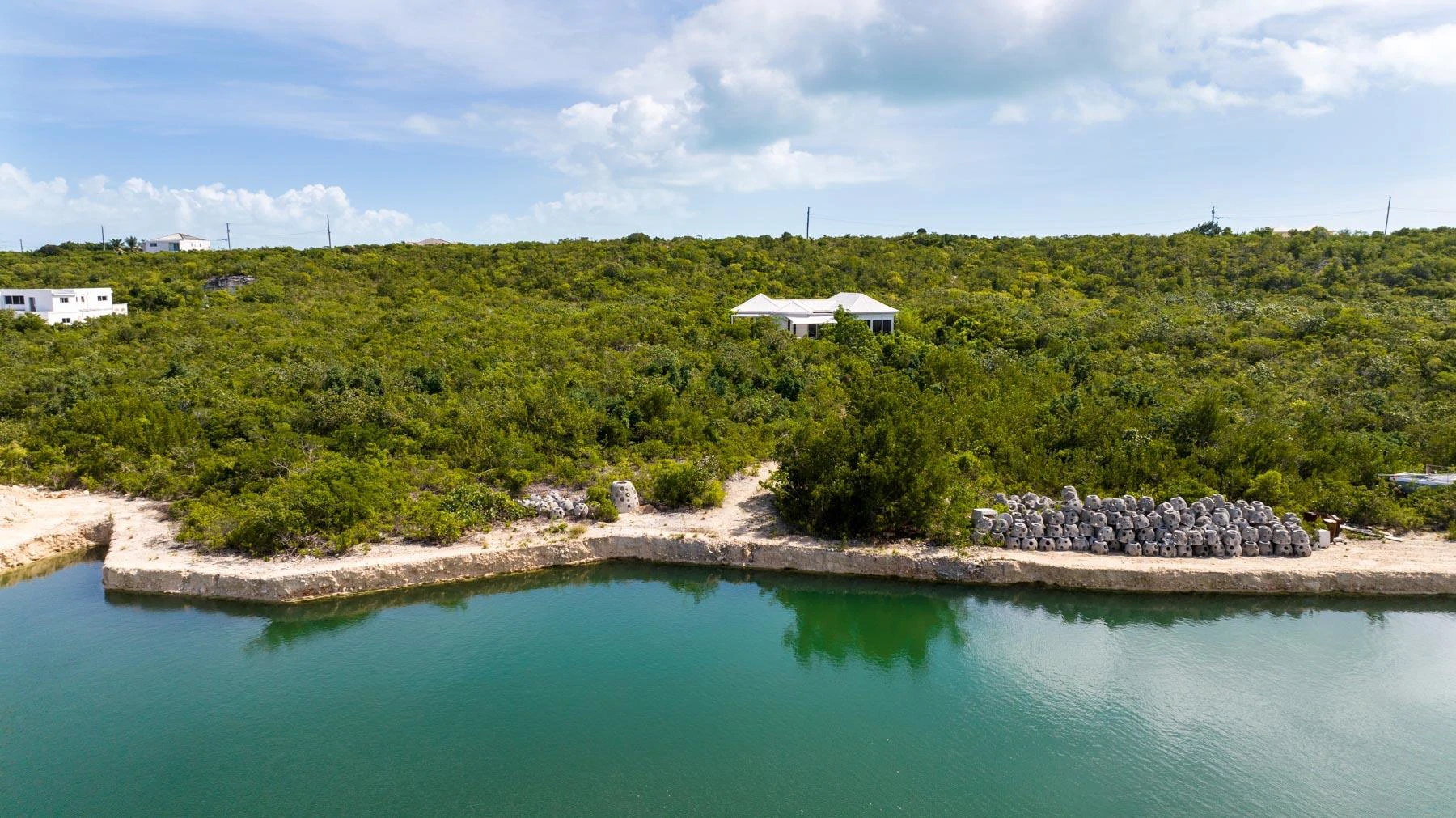 Canalfront Home - Gallery image 24