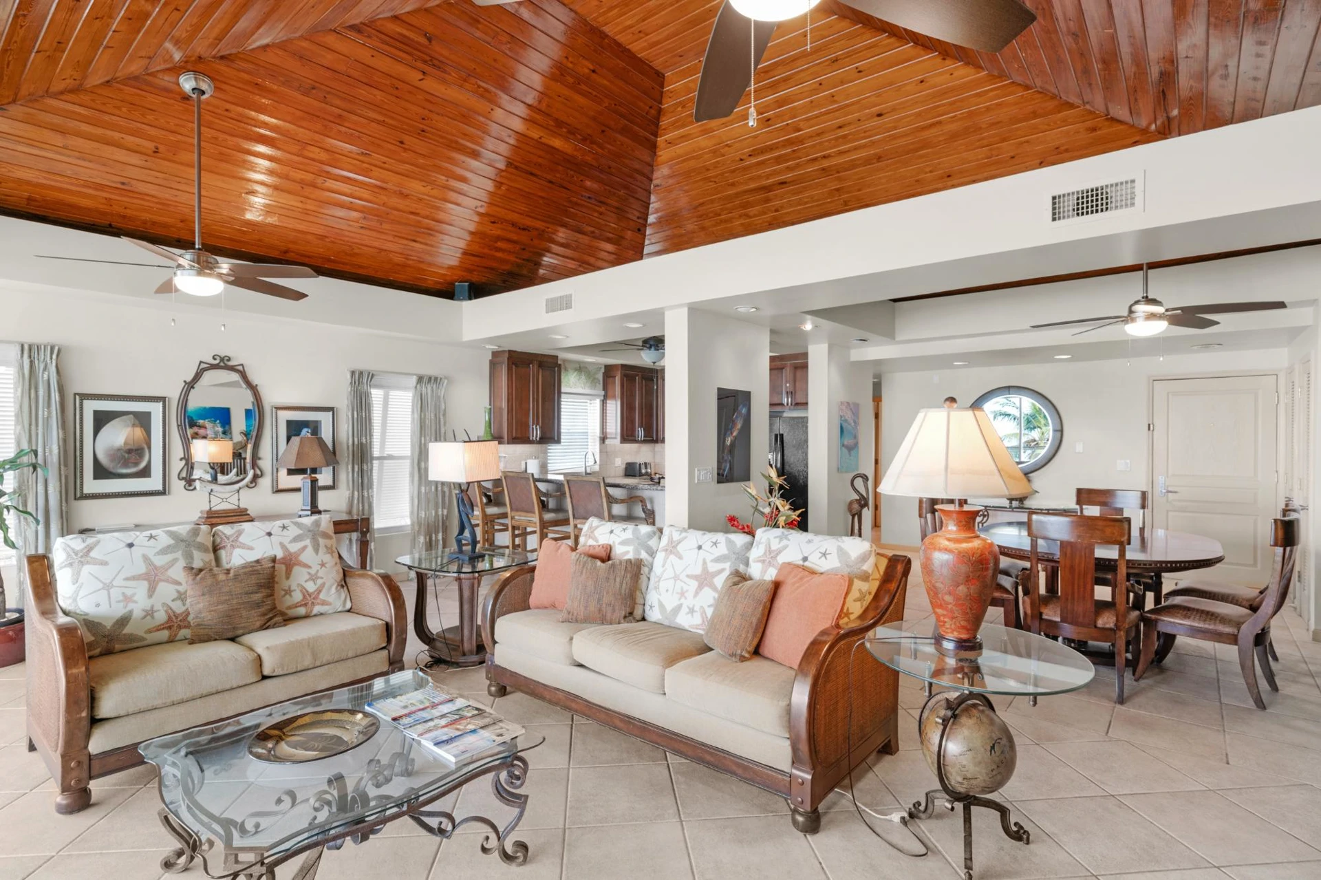 Coral Gardens on Grace Bay - Gallery image 14